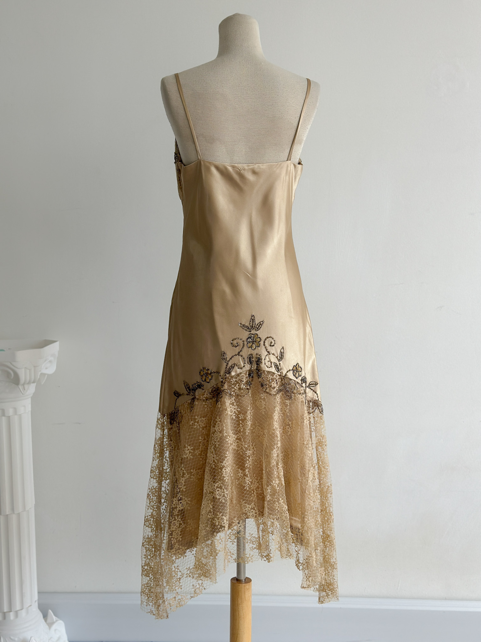 679509E8-A35F-4C64-82BF-E502E444A980