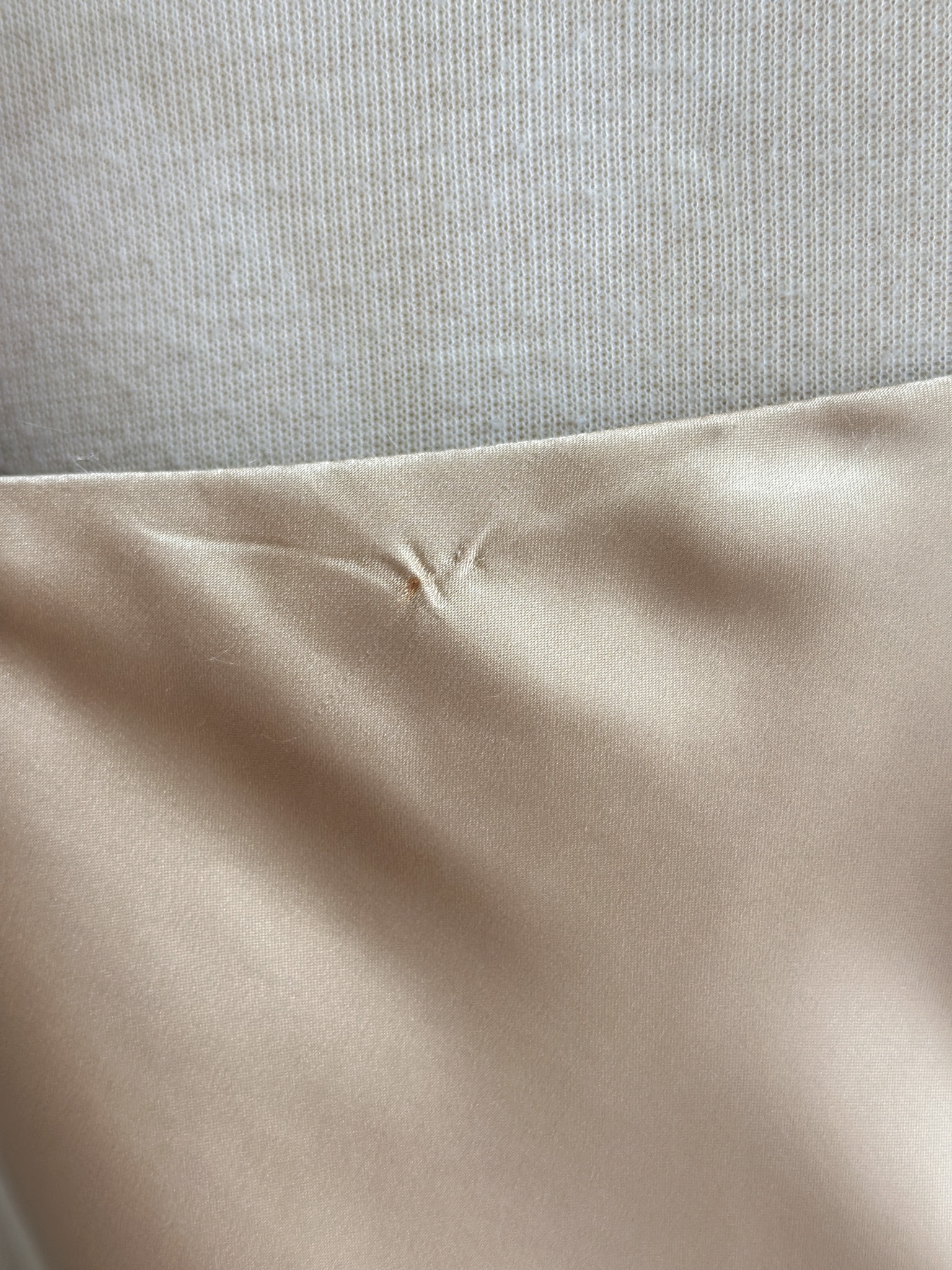 D9CCDB81-0667-4A20-9C38-8151147C8D8D