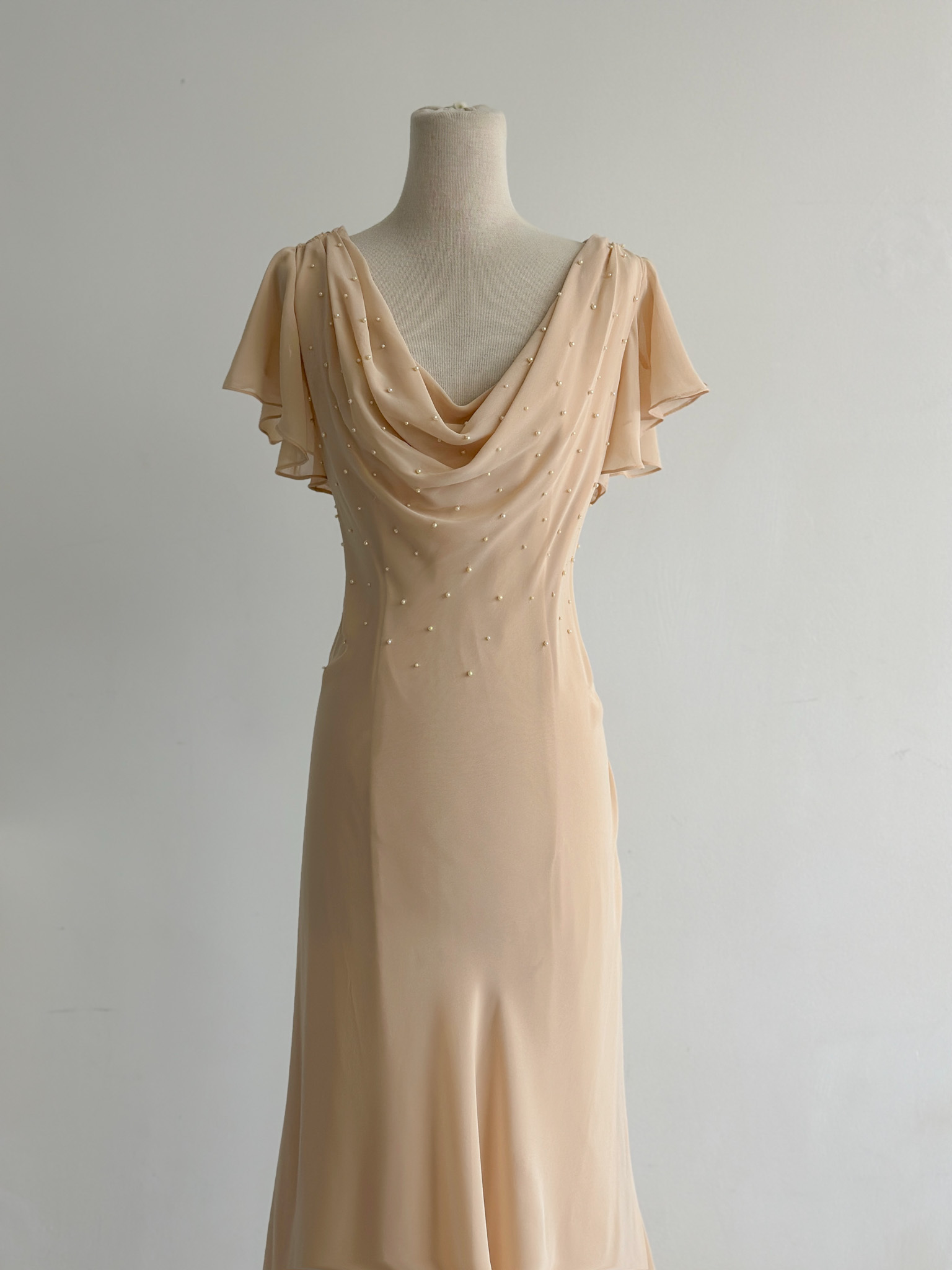 C357BBC4-BD36-49EF-A2A5-5F46F8BA635E