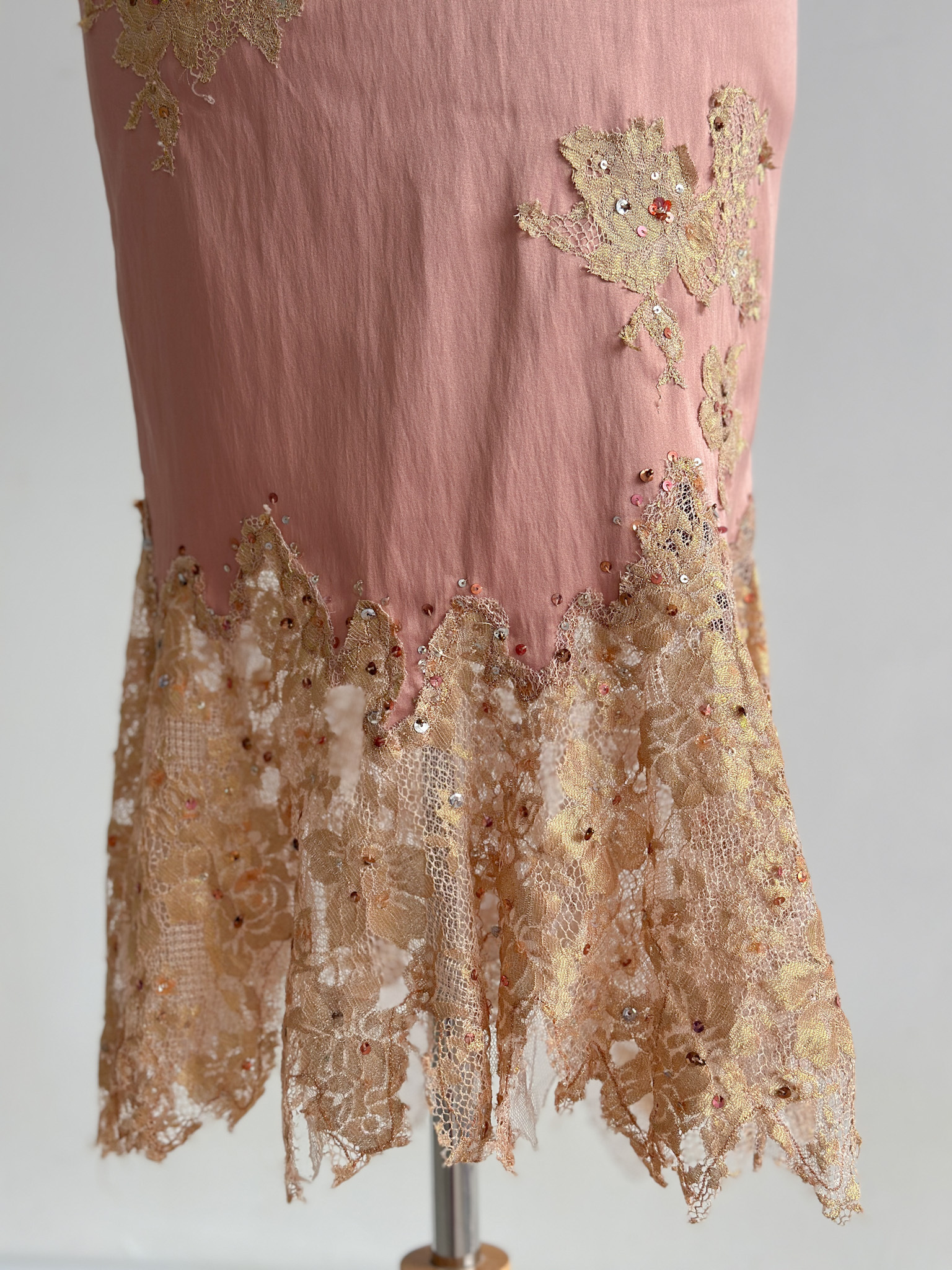 D1B87132-7795-405C-B14D-36985B933ED4