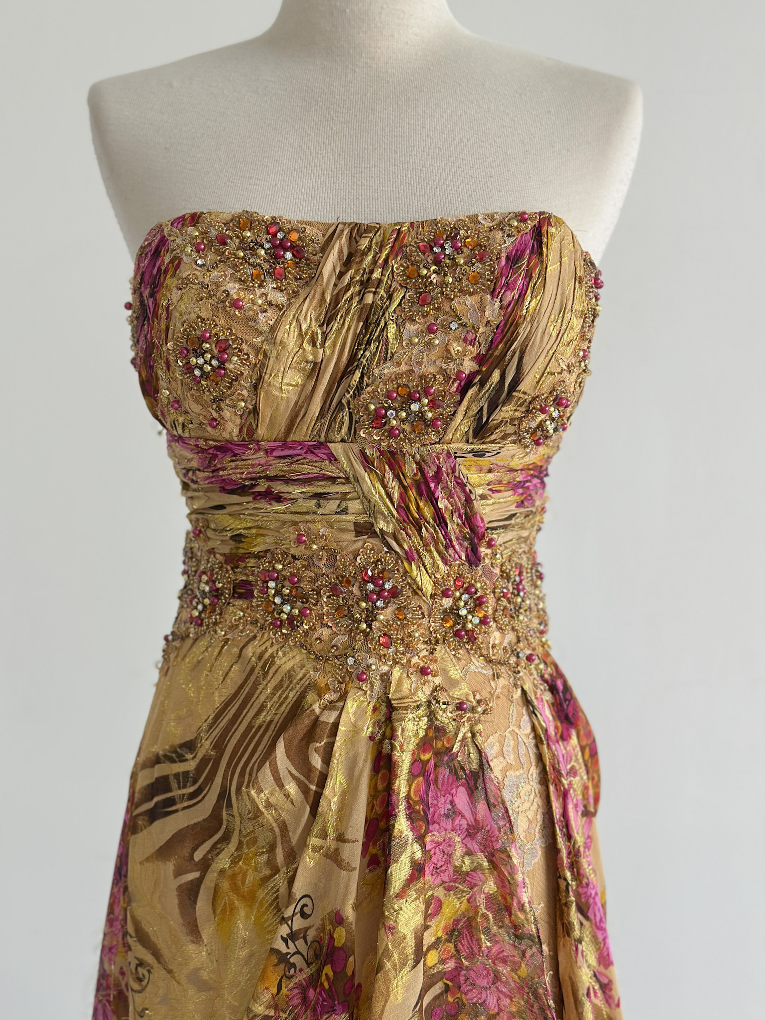 74BEFCD1-00CE-4C1E-83C4-85669D86F98B