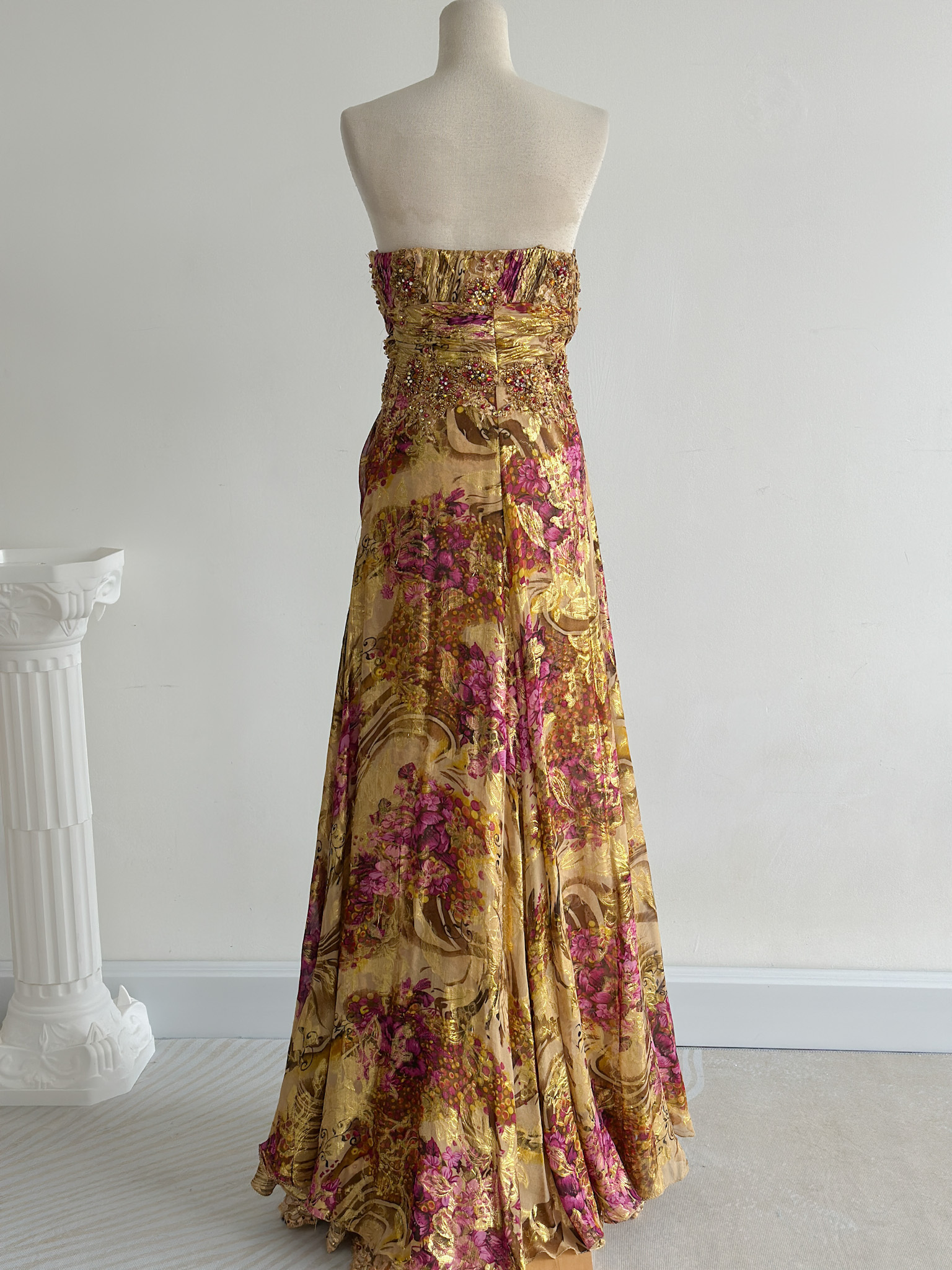 3947BE47-668C-4DC8-B18A-BFB8045BE801