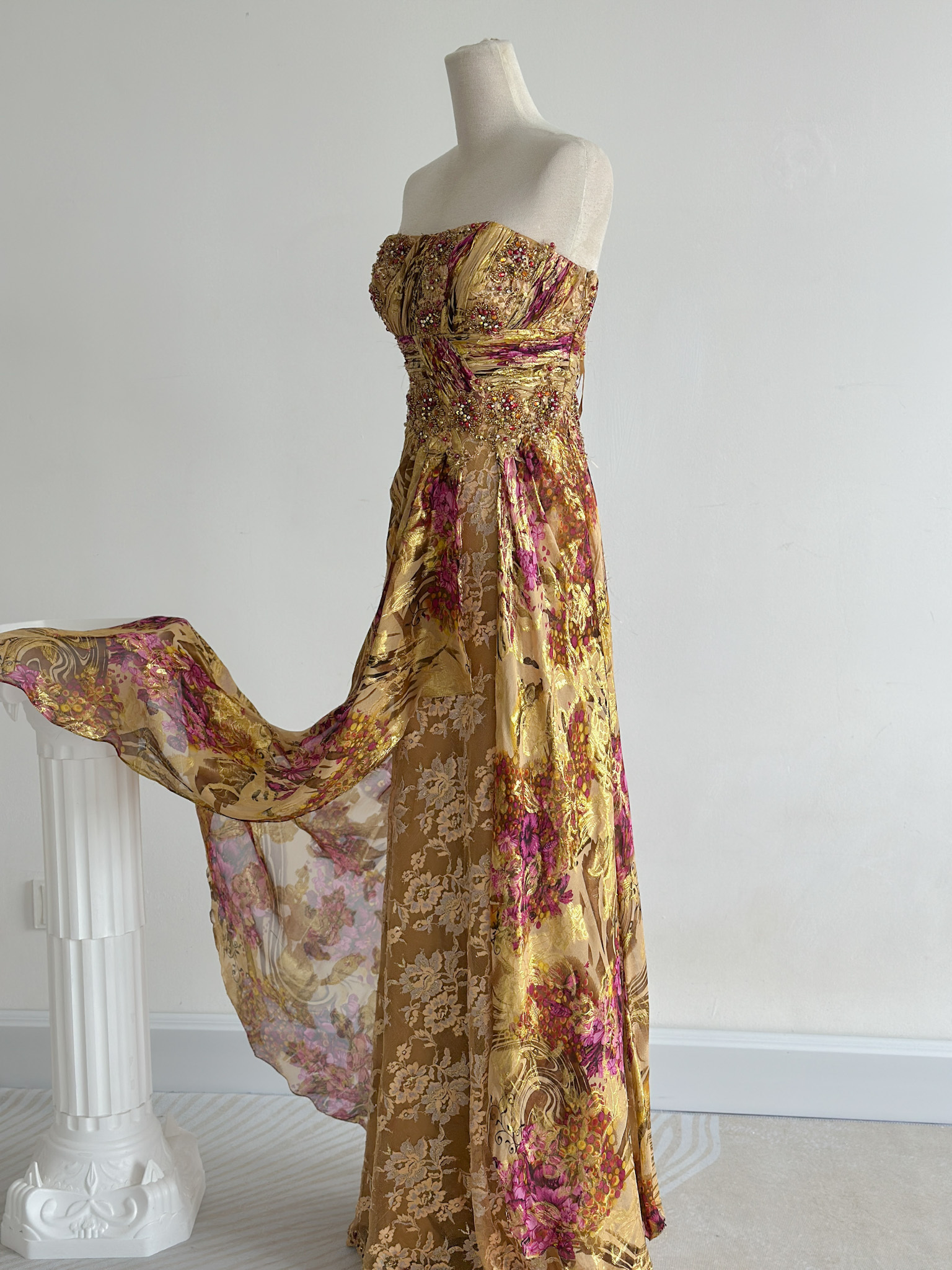 0DABCABC-3C3C-4BA8-8C2E-BBA557D3E8A0