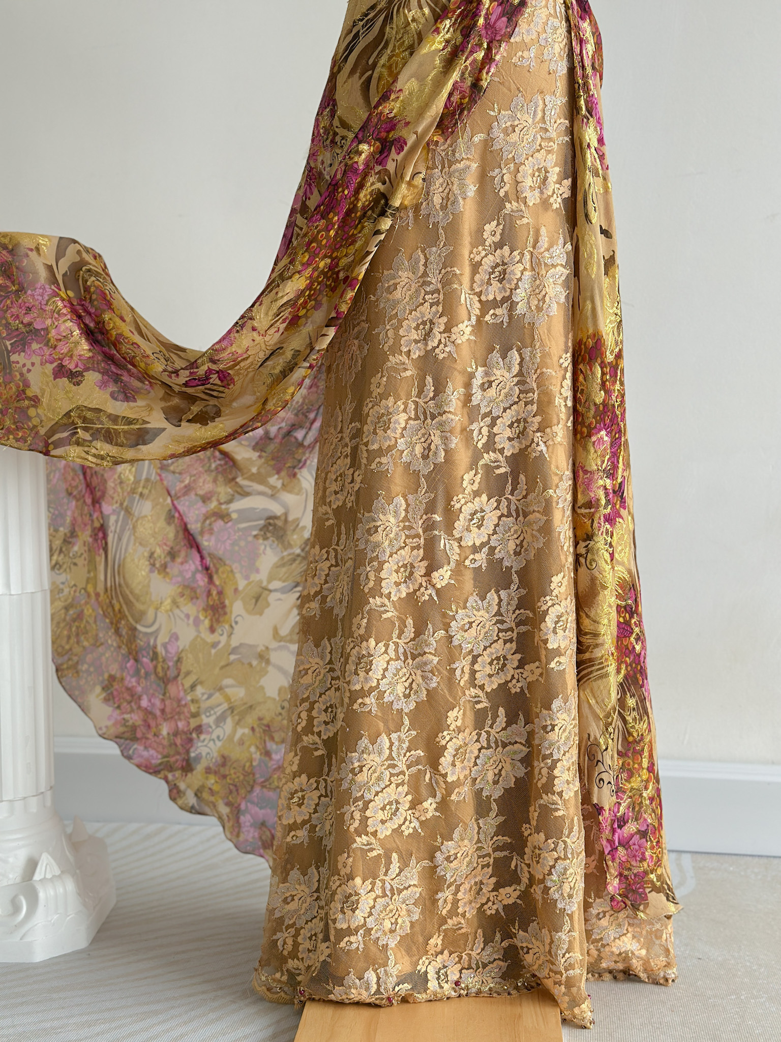 B987F30F-94A1-4E4D-9A32-02A1032081B6