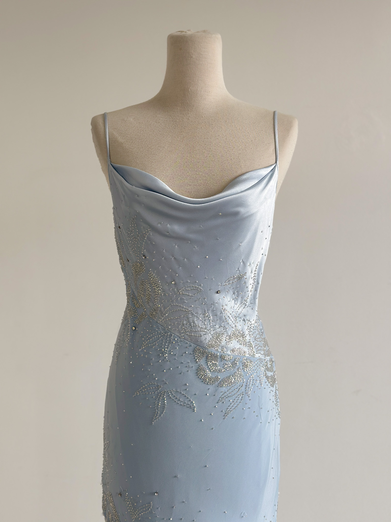 F48E1D96-3B79-449C-ACD7-7BD746585923