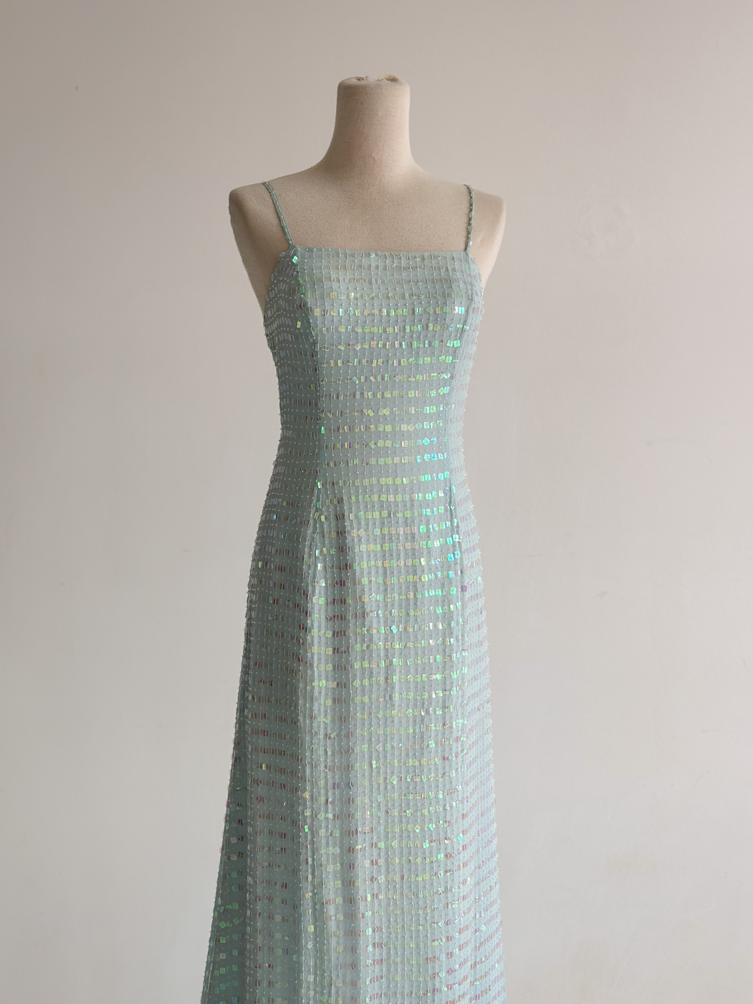 DC543F2A-8173-4768-B774-D0B654357BEF