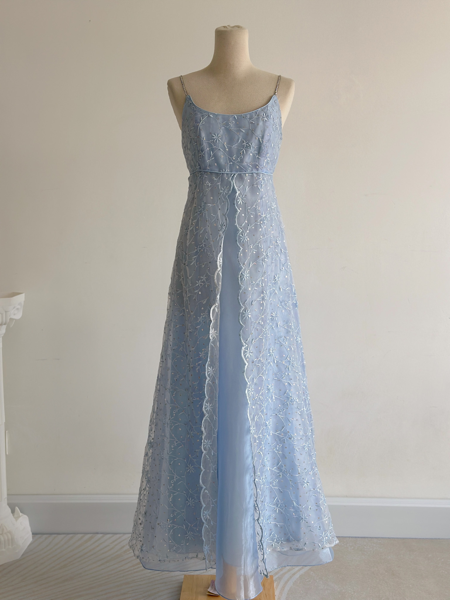 836CF84A-F34F-47A8-AF60-EB2176082D18