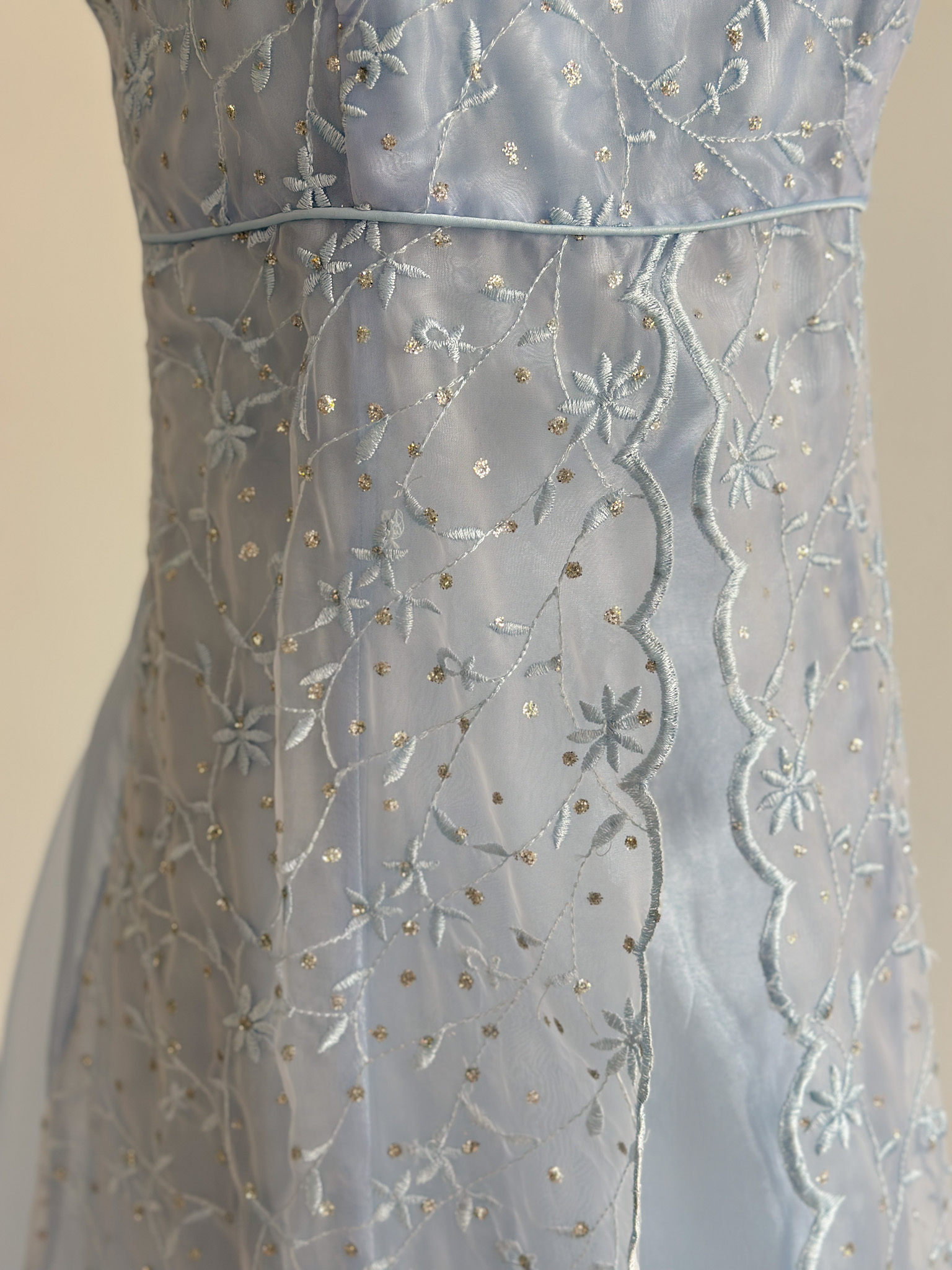 244C4C72-88FF-476C-BD77-C176208801BA