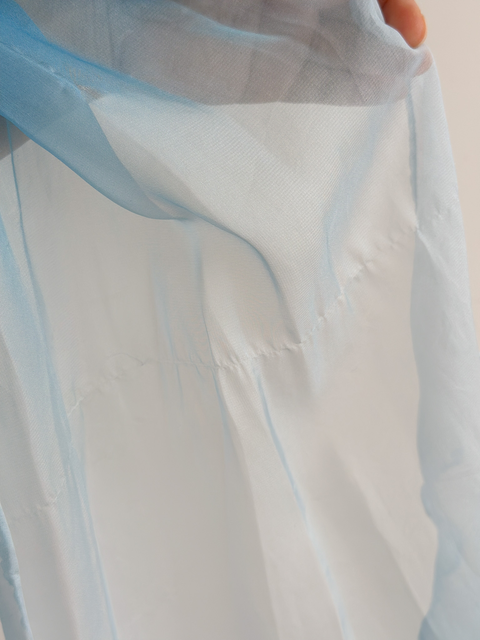 689B27A3-034B-456F-BC21-CC8328885012