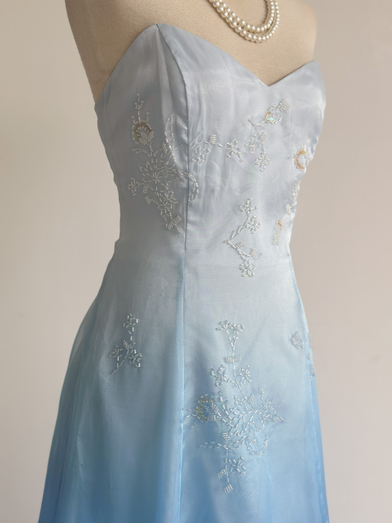 C9CA6395-5C39-4116-92E7-F9D0D4EB626D