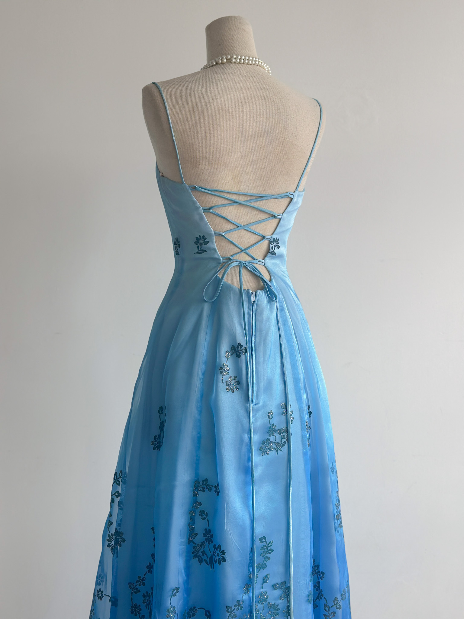 9590D244-A9D9-4F65-8EA7-8CD1DE14AEE0