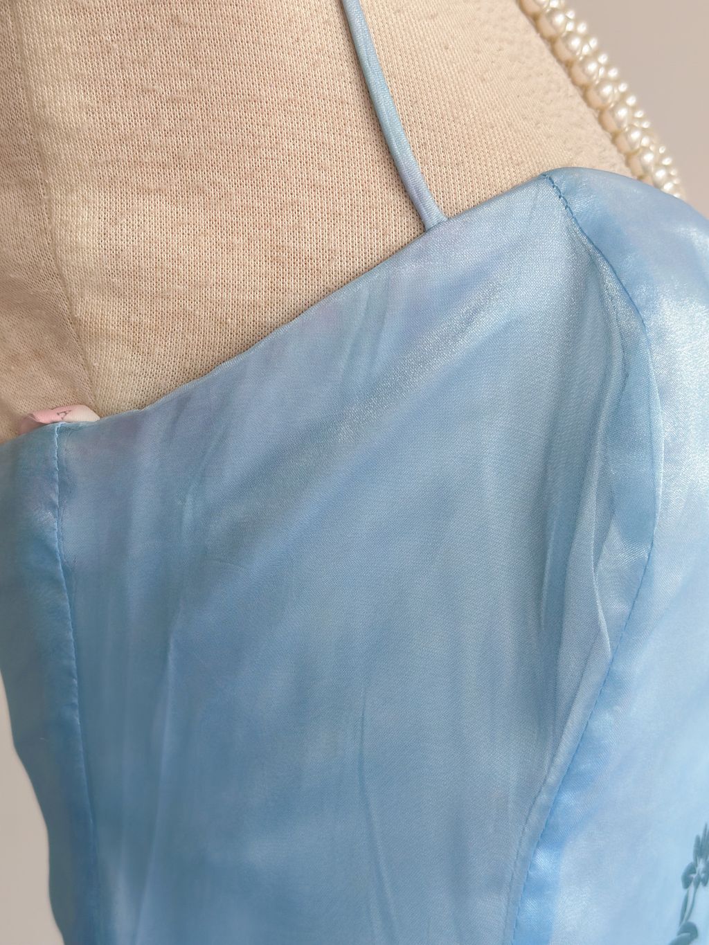 951E9A6E-DAA1-4362-A51E-13CE0B371B72