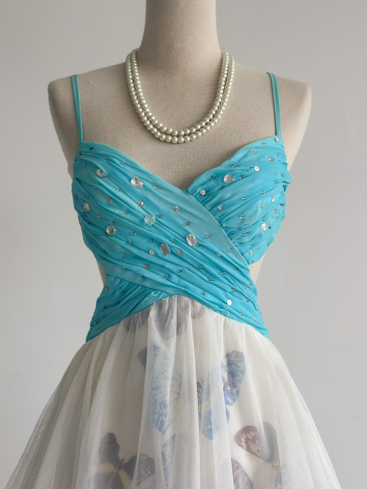 D775BD44-A04B-491A-B52B-3A845549FAFC