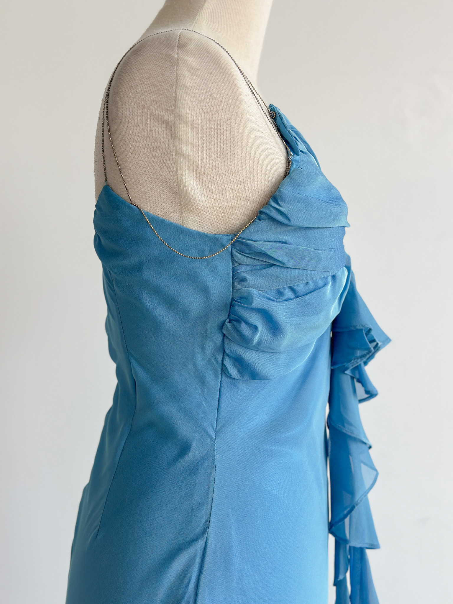 04981A11-F9AA-4FEF-8E28-EA04265EBE80