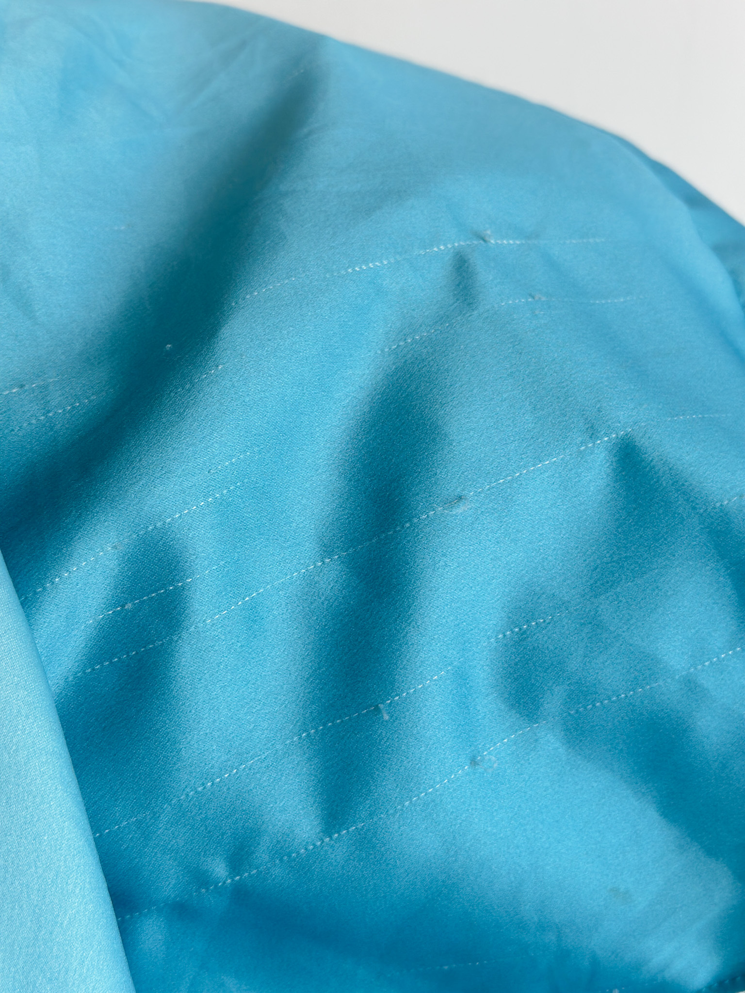 E242D4B9-6912-4C66-BDAC-7B2D59990951