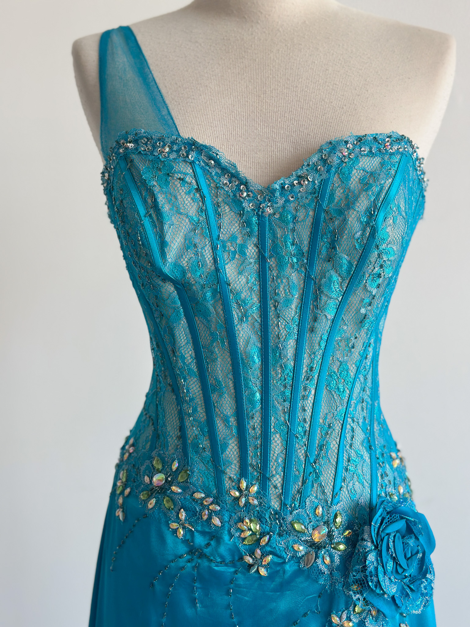 C053F63B-DB18-45C3-AB38-005916D38929