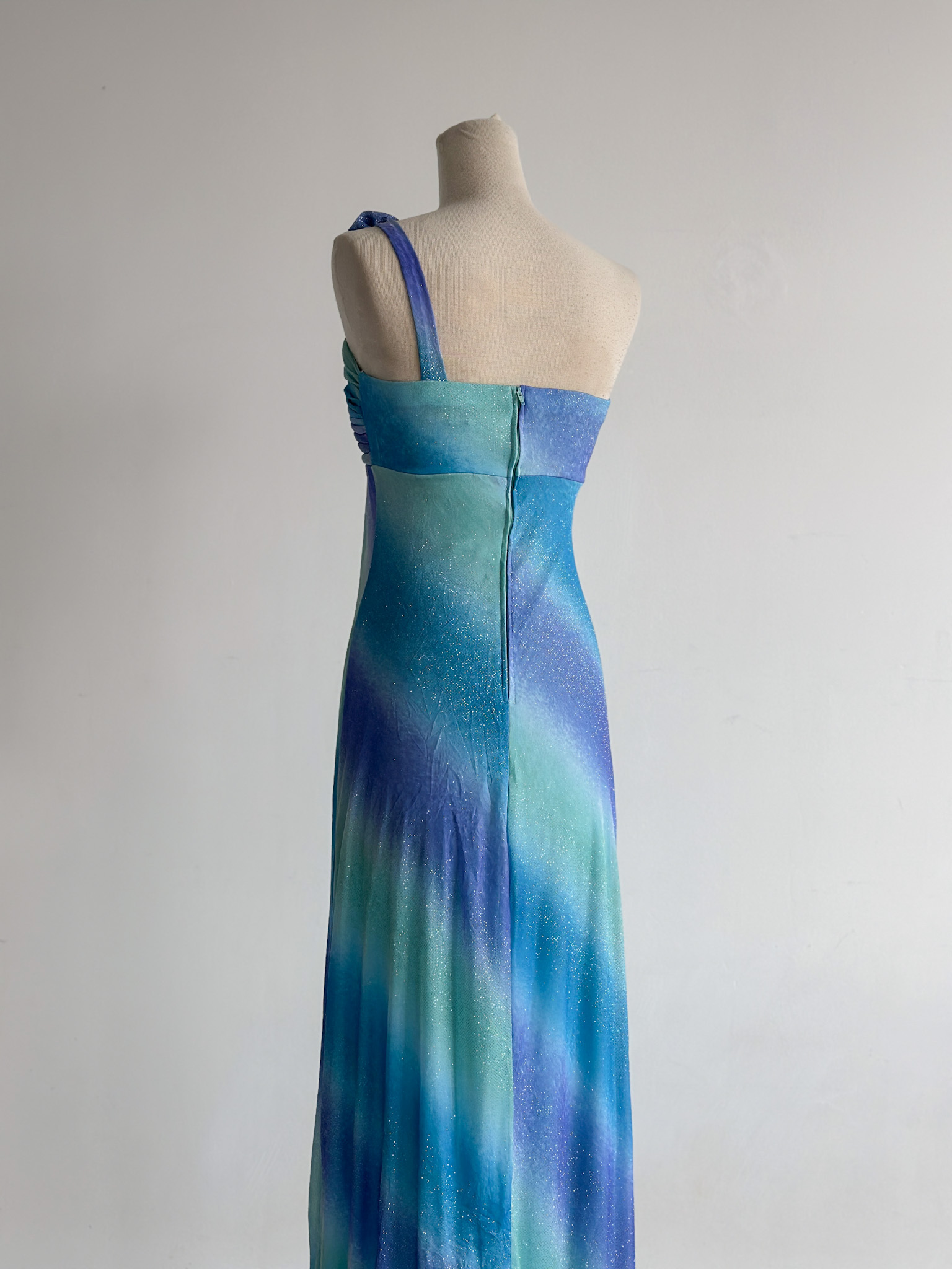 1A66AE22-478C-4165-9063-3D99BD88BC6A