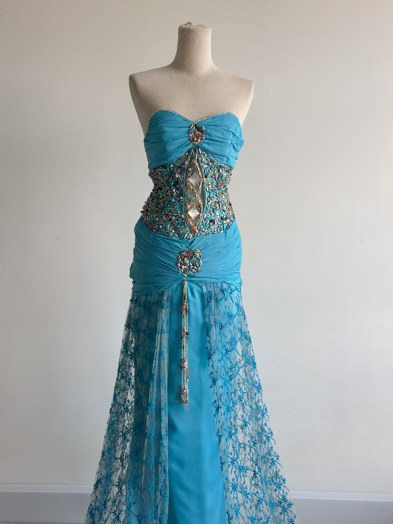 2738AF07-4E5A-4F48-87C3-9C2CE62B1236