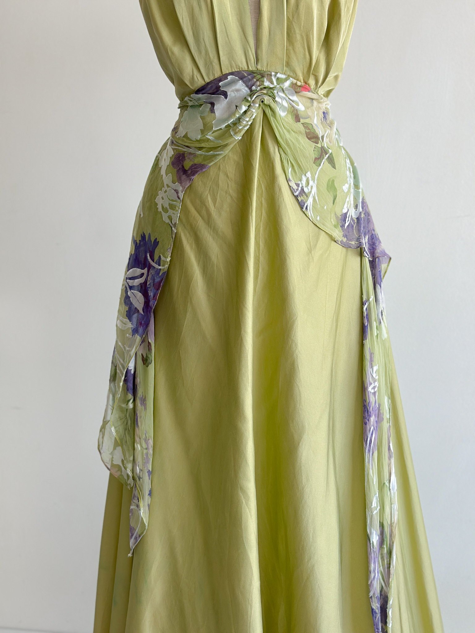 12AAC6C7-598E-4F08-AE9A-378943A228DD