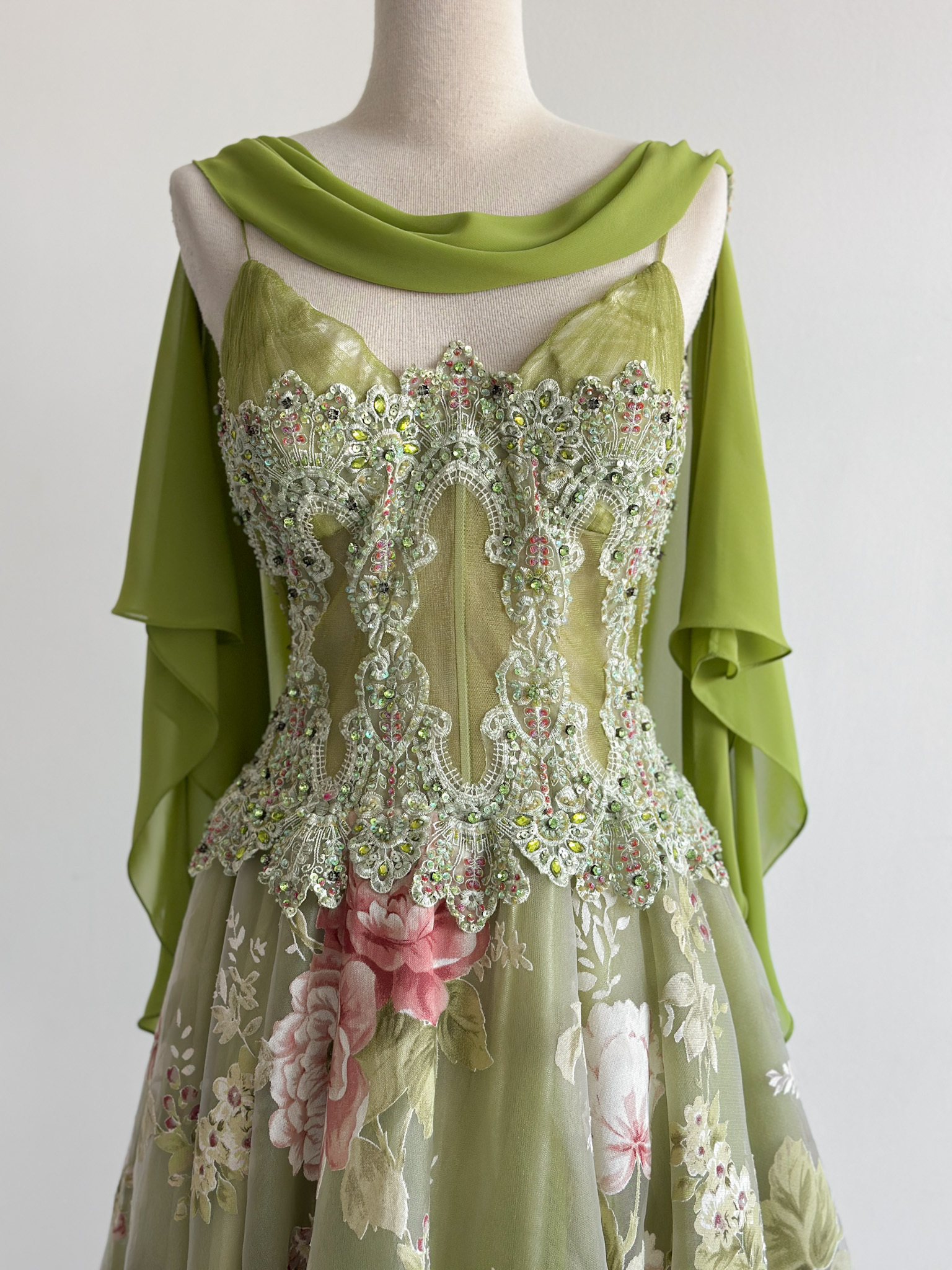 88736B7E-5A6A-47C9-BA3B-AD1F674A98A4