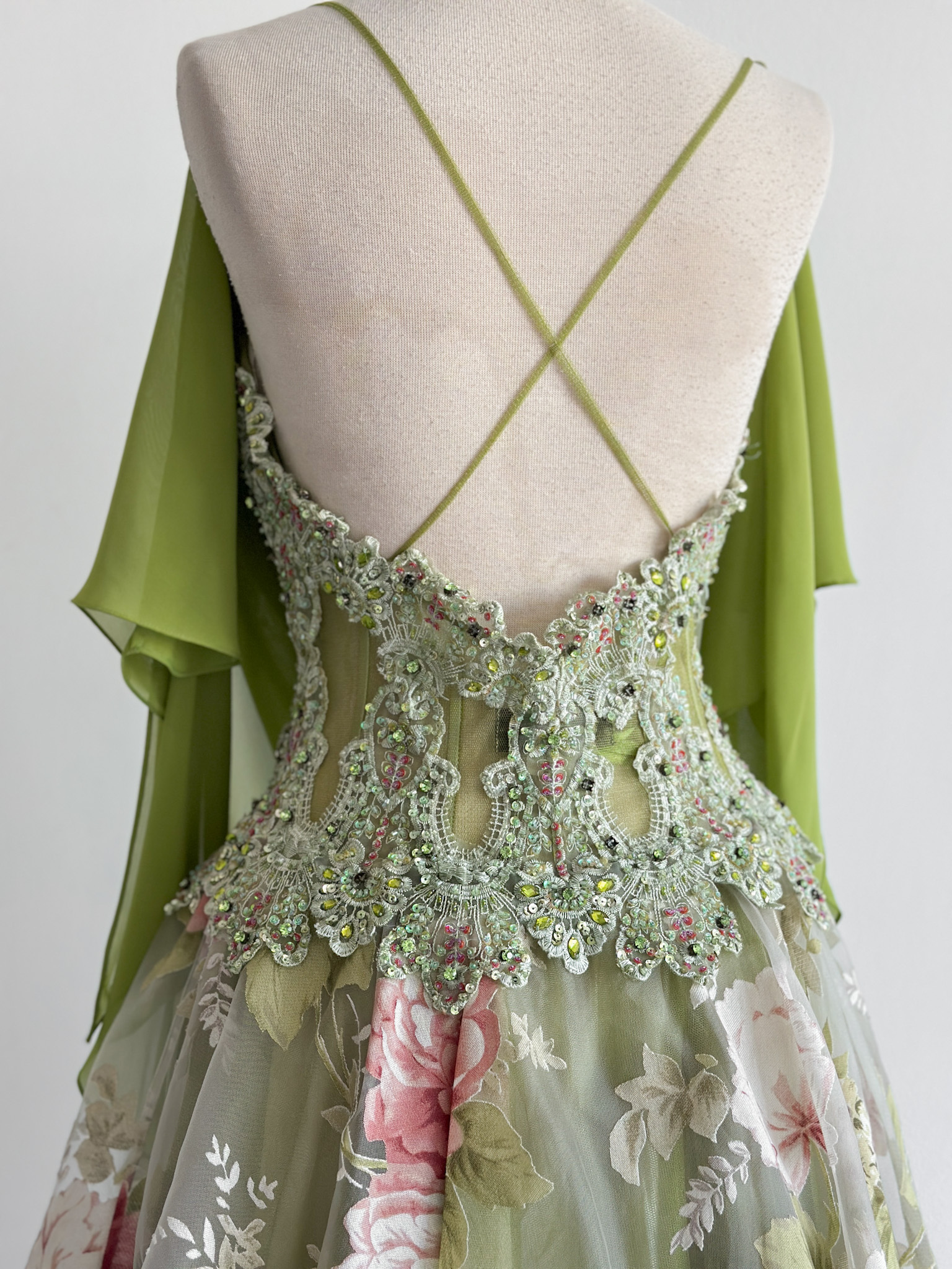 14ED5ED3-C11D-4329-B659-C4268E8D8CED