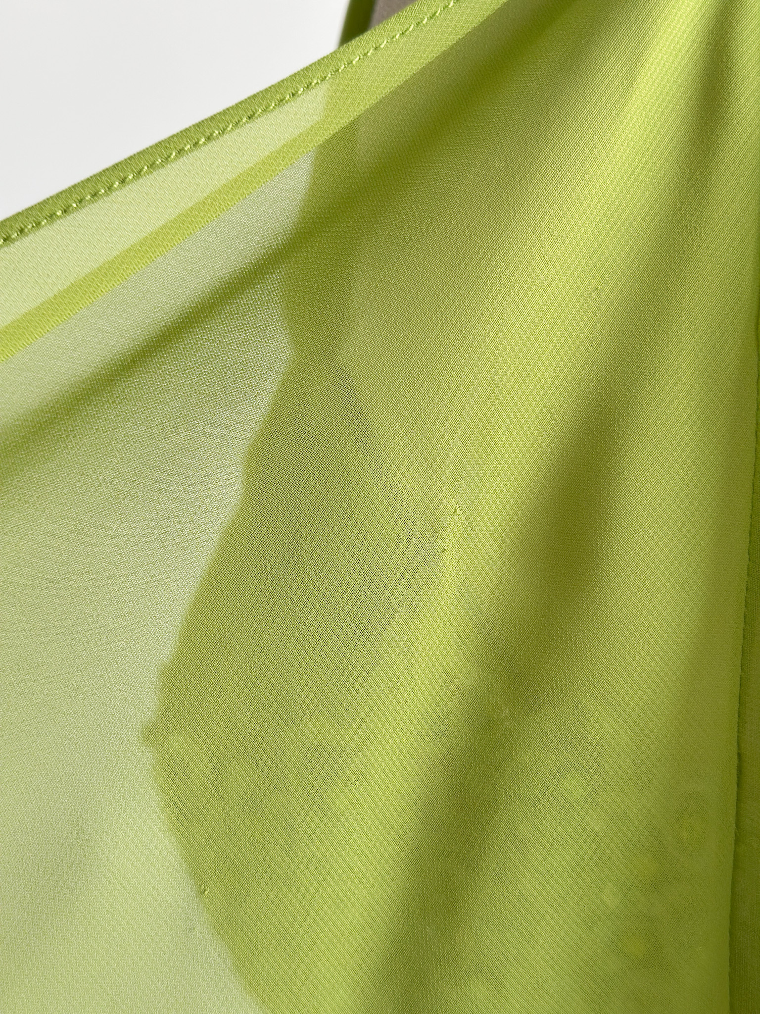 D6E69A25-1E3D-4E2F-9F04-07FBC6418424