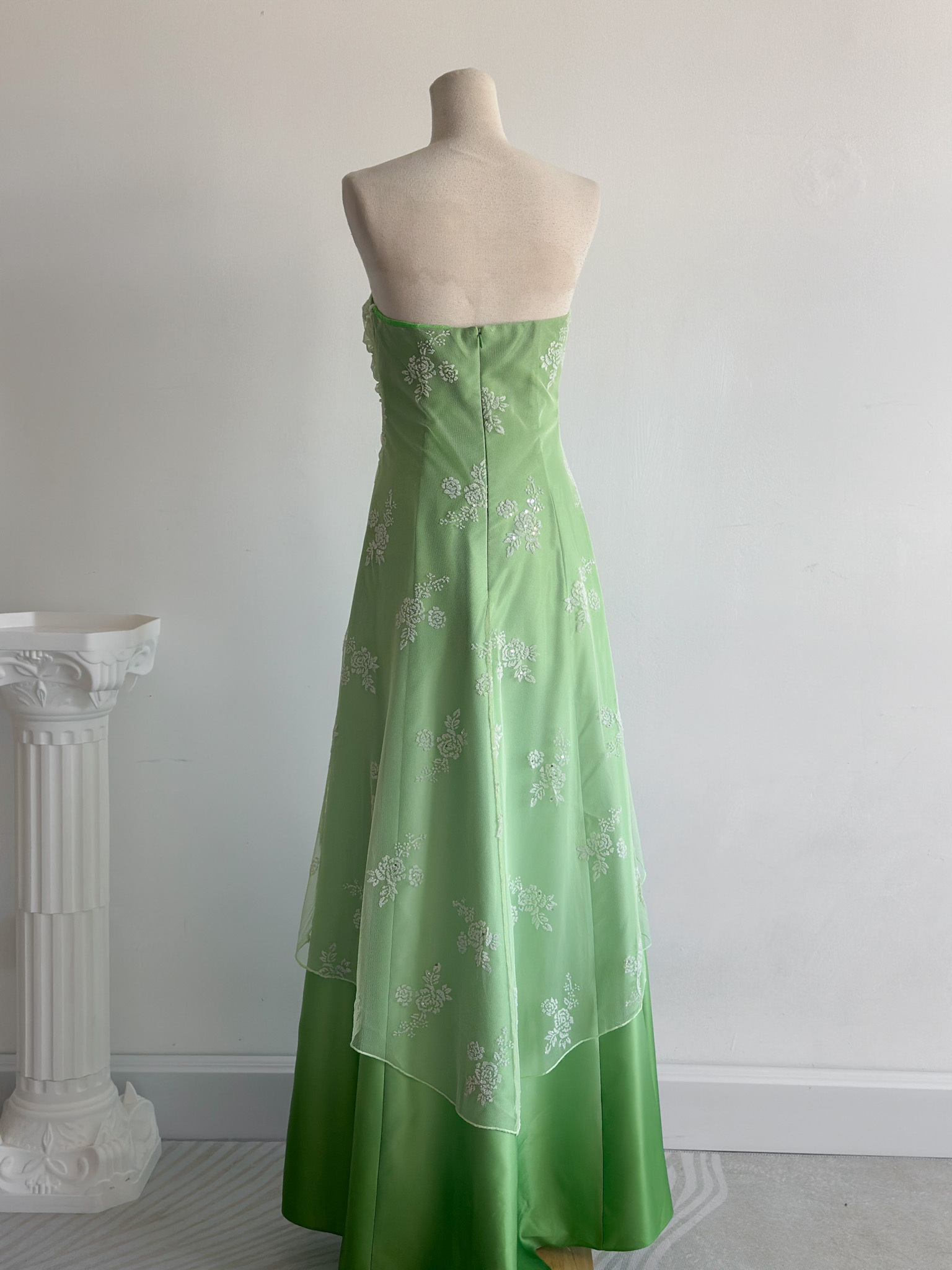 2CDFB029-6C18-4624-A504-7ED9FA62F514