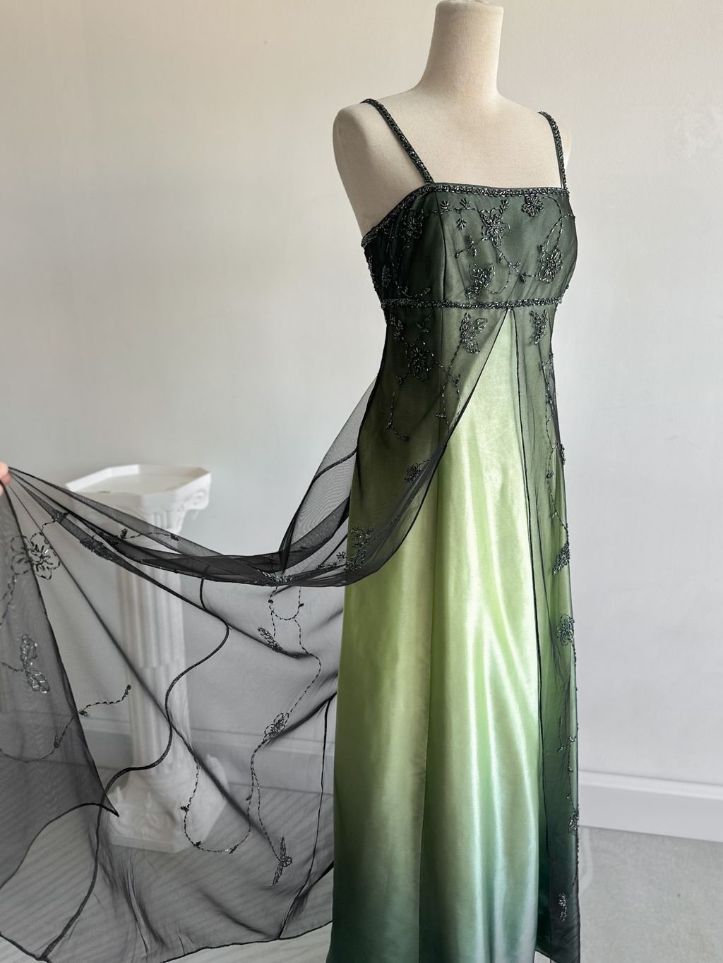 00C93313-E291-4558-9F6E-05882FAE2E02