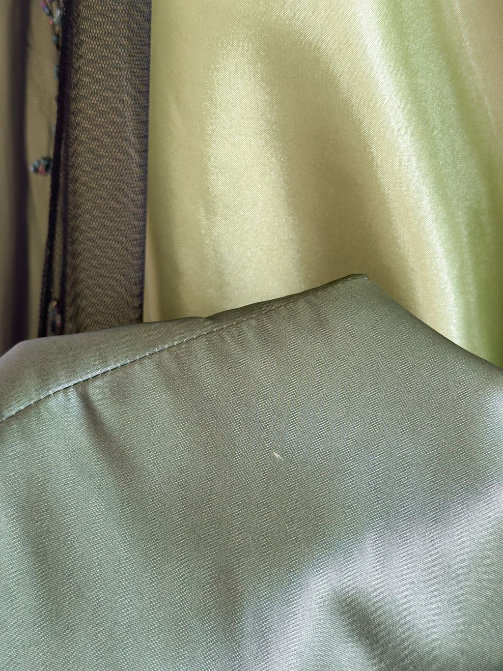 857D5B6E-7A94-417E-882B-92E296307EE5