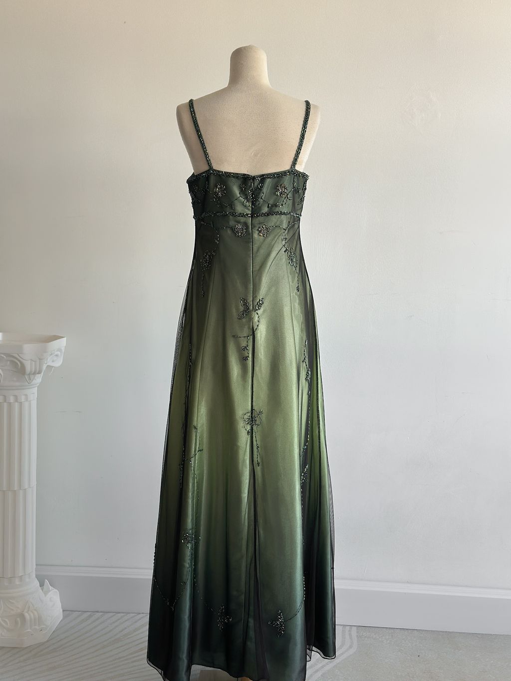 4AFCC9B2-BCCC-44F7-9322-CDB025BEAFBC