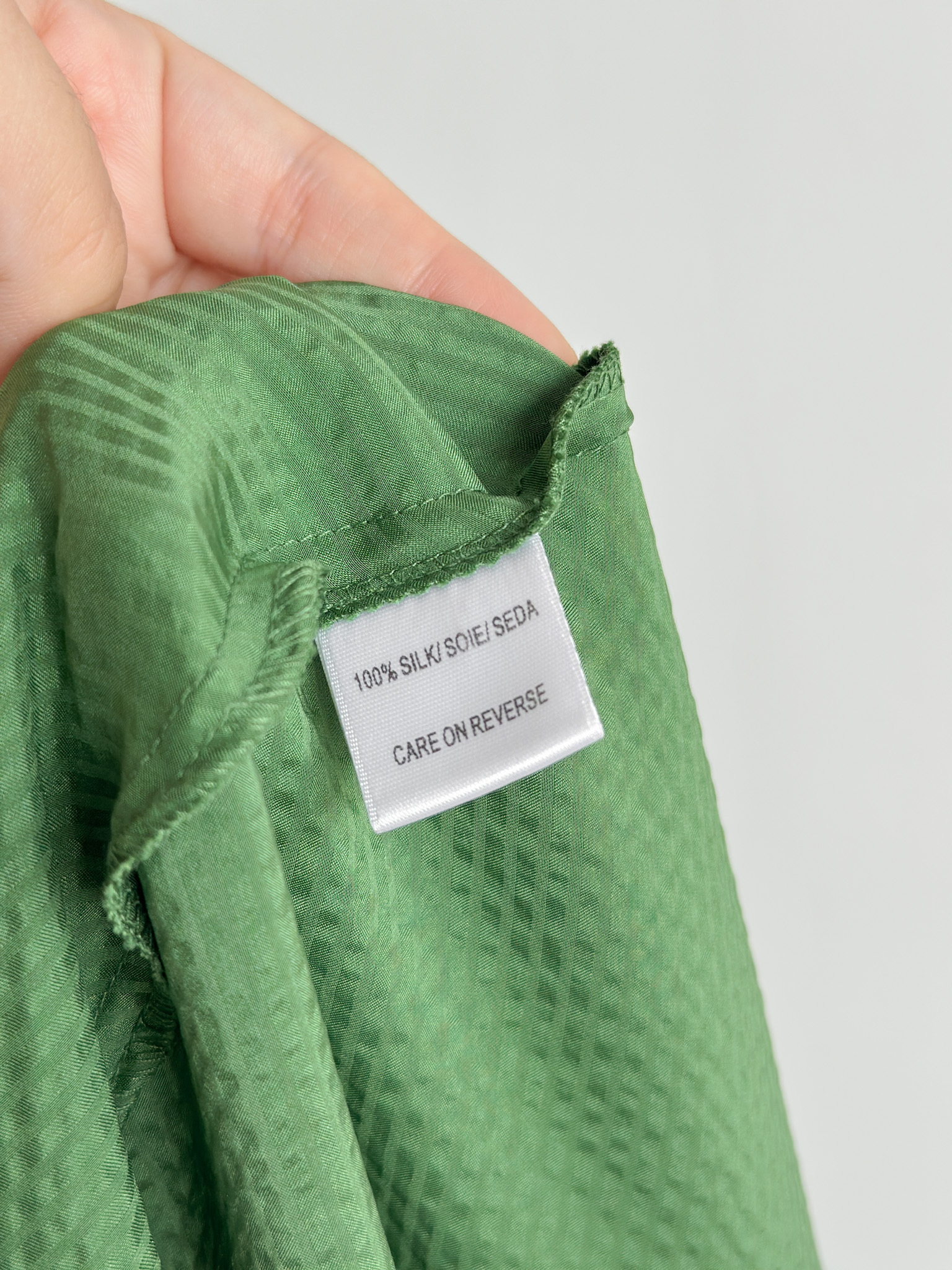 B0CF62CB-FF51-400C-A1C7-DCDD4C5A1F68