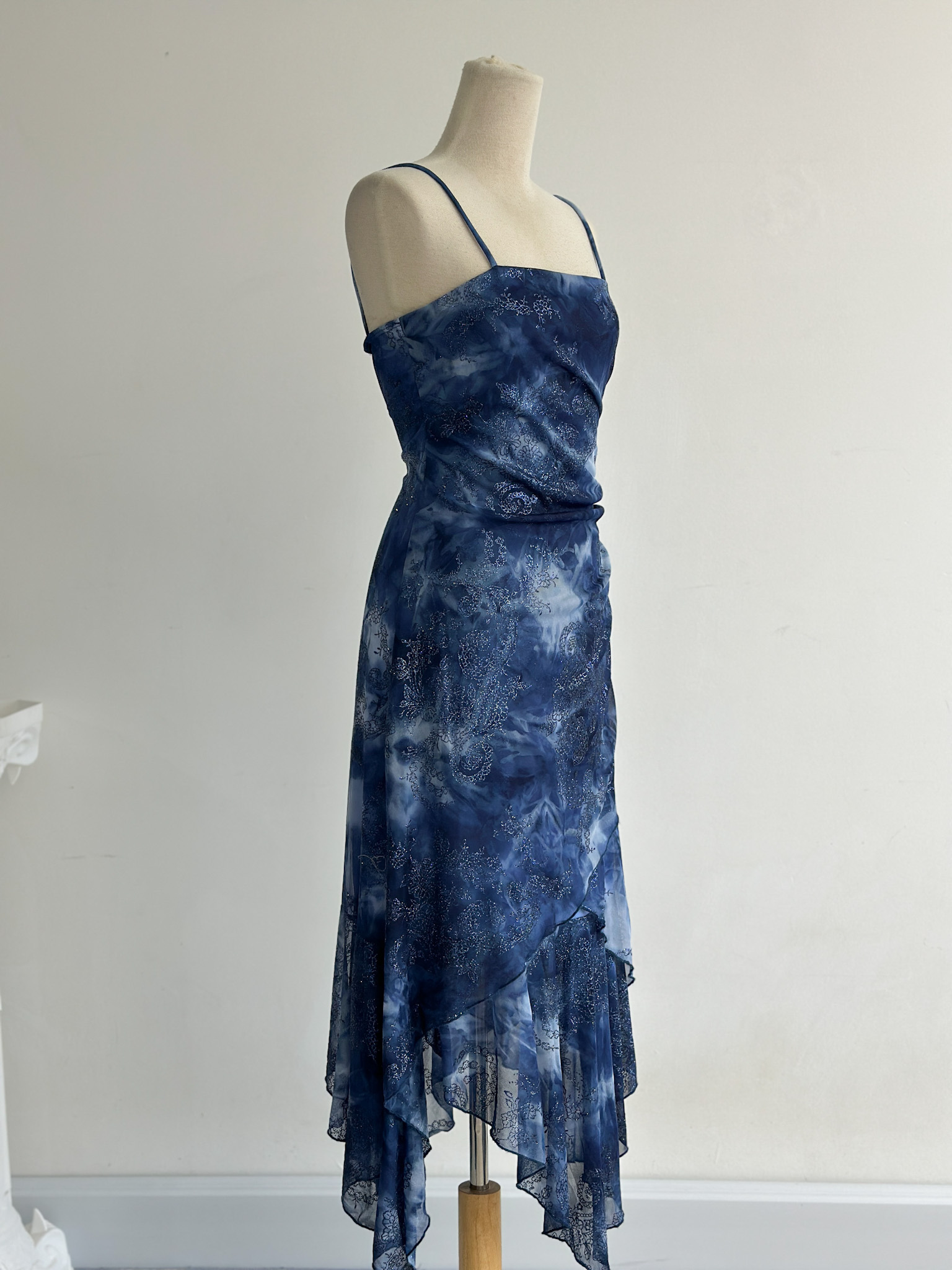 3336CDB5-17B0-41D9-A251-7741B8C7C379