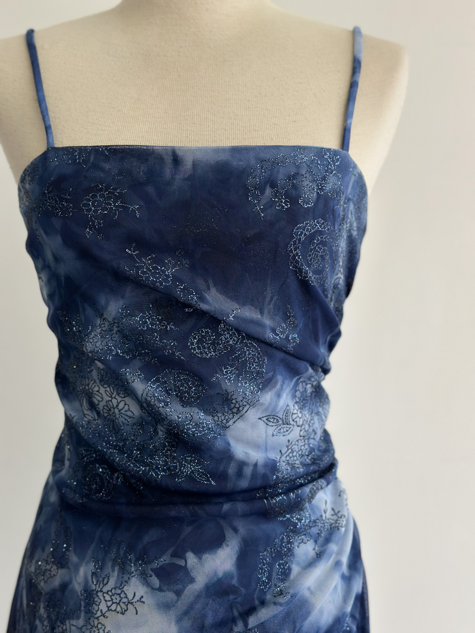 97FE4E76-9BC3-4A8D-8AAD-0EA2A4446D0C