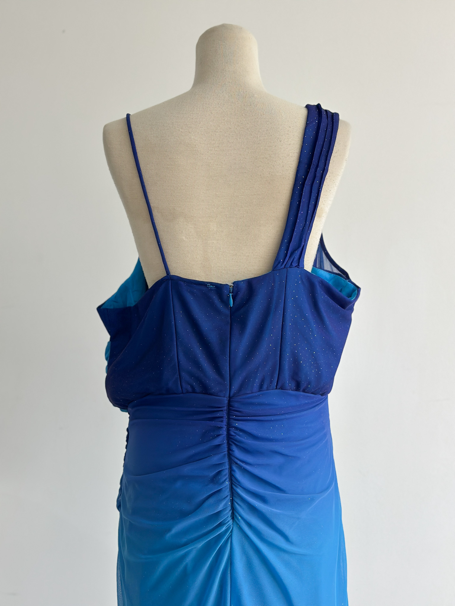 AF124FE4-37F9-440A-A92A-E1B1D169FC12