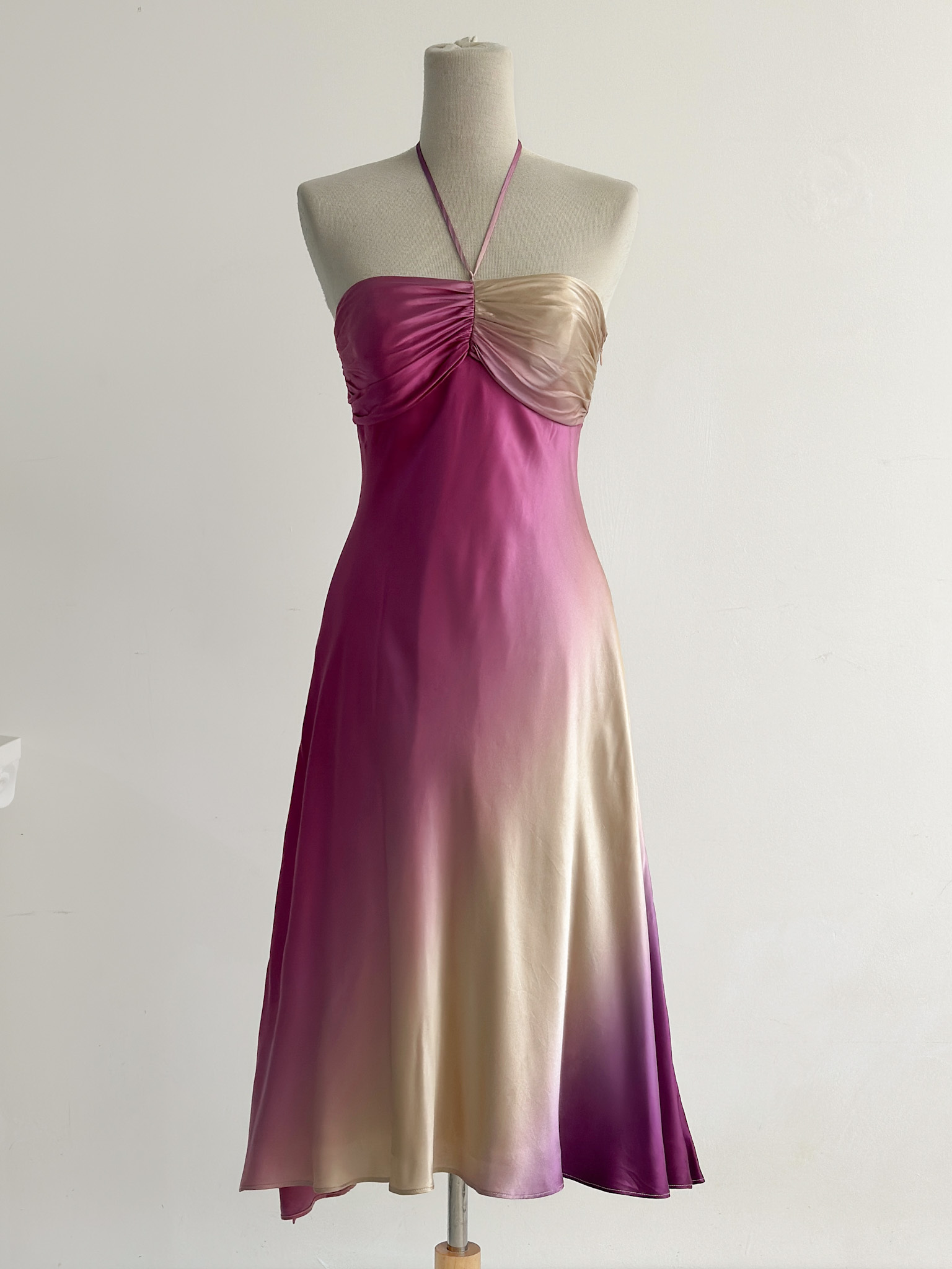 B943EE40-7D29-4782-8589-0F8224796833