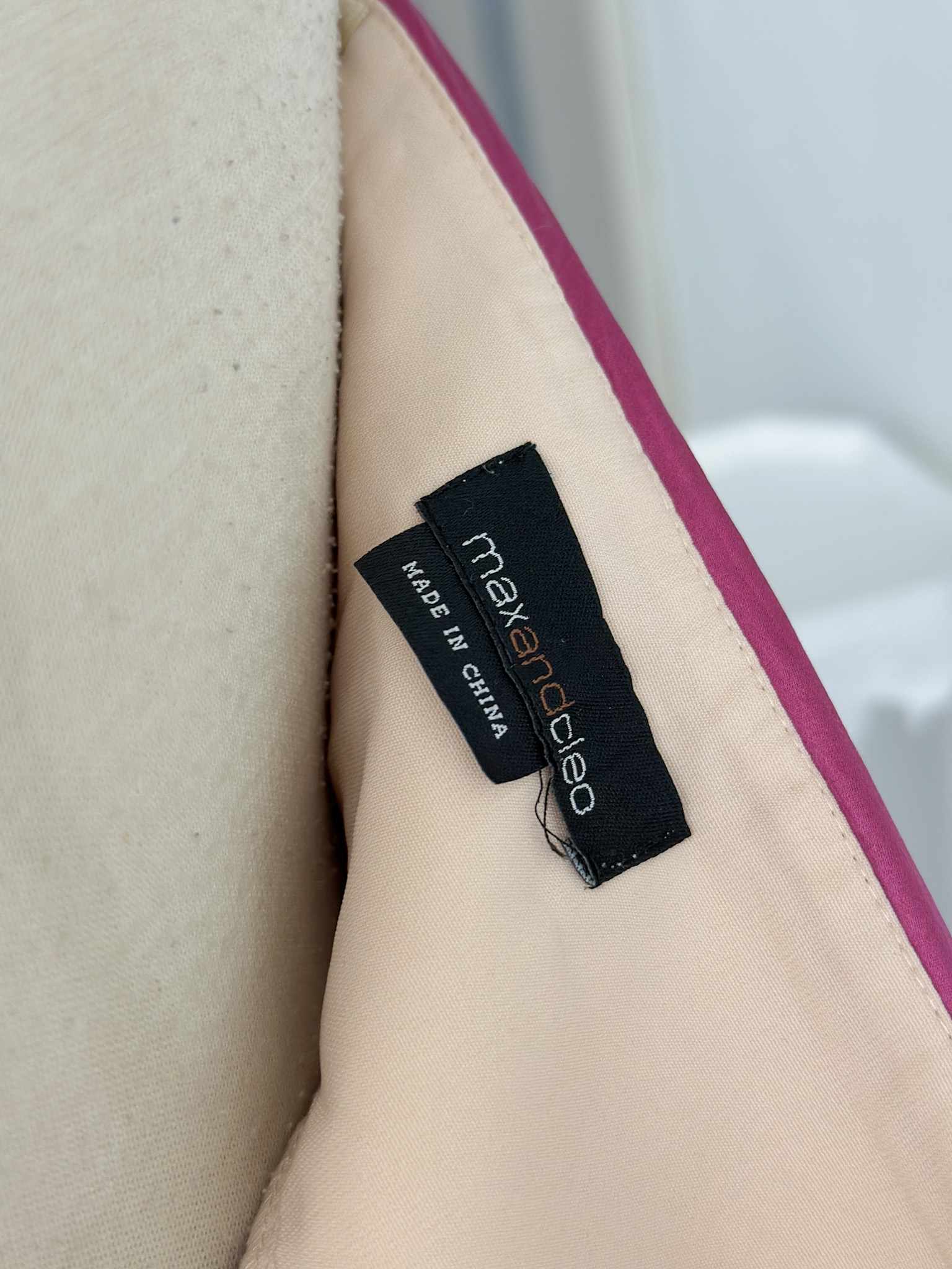 FFDA85C8-42A0-411B-9610-81FEC1178D74