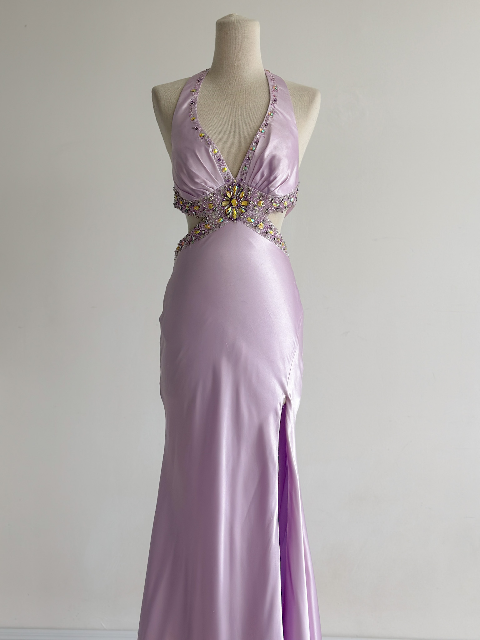 F50D1E86-25E6-4B3F-9029-52E8965829F8