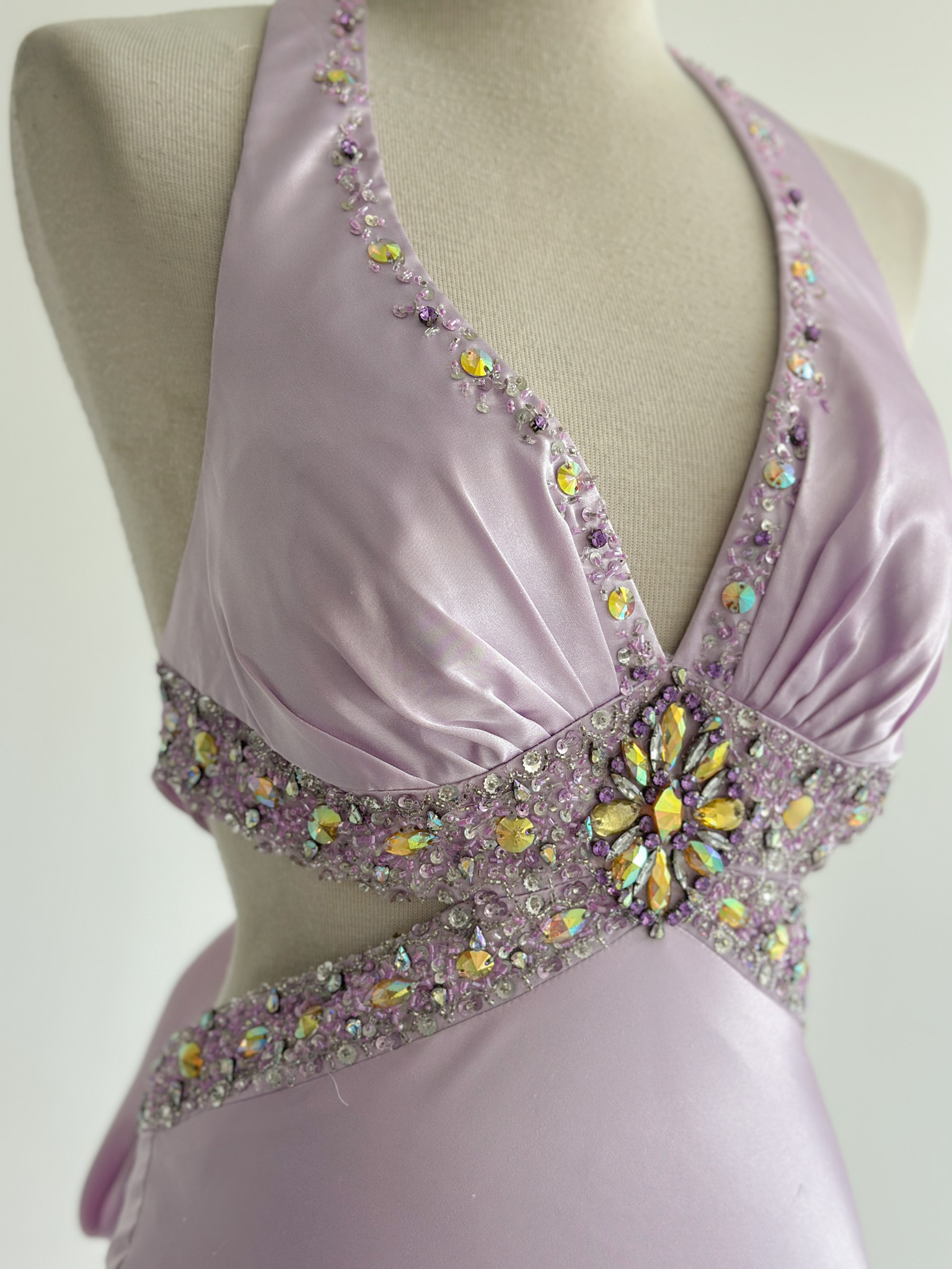 0155E679-03F0-4817-83FF-E0F04A899F2E