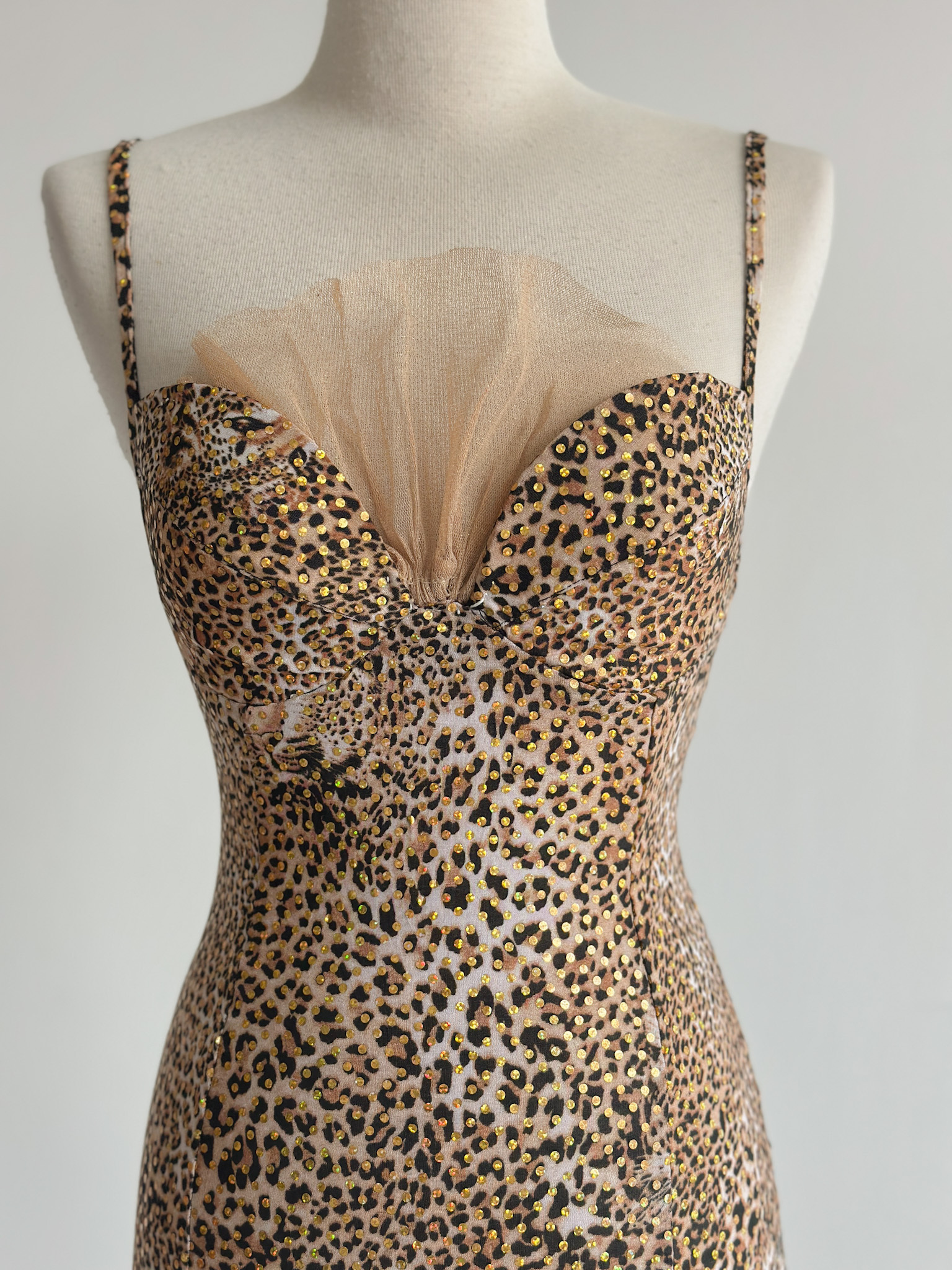 4E5B3EF4-C039-470D-8977-4FF432E6CEA7