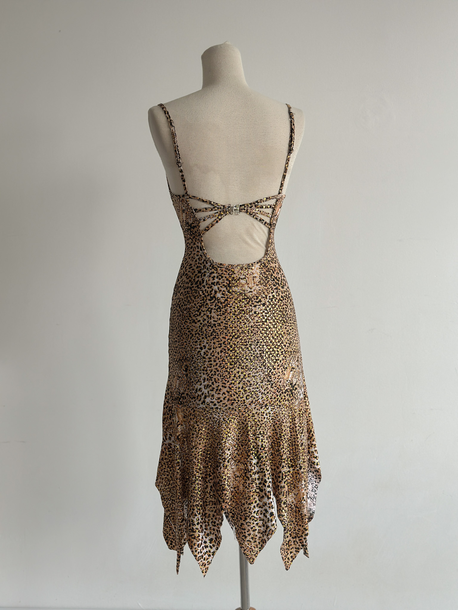 93AED167-327D-4553-8857-278BC292A7B0