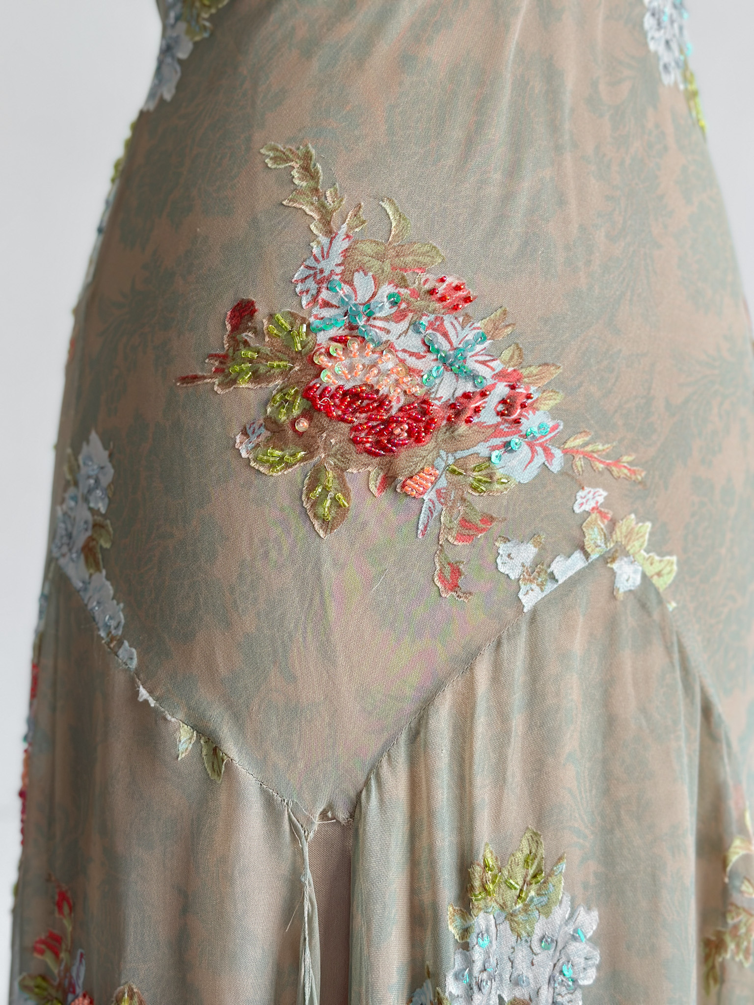 645375AC-8B82-4ECE-AE29-2287303FDAFC