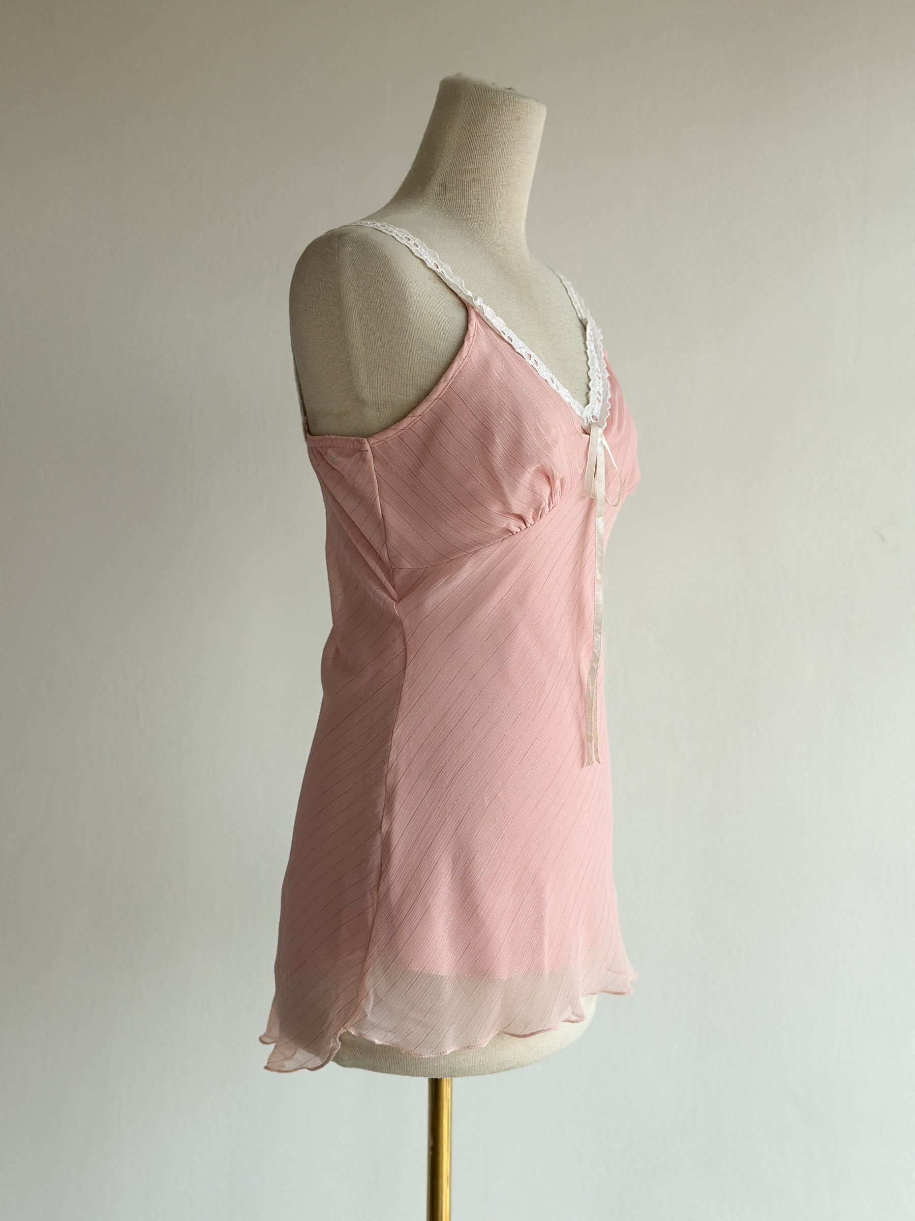 6154C049-506F-4AEE-8DF0-2E94CD386FE7