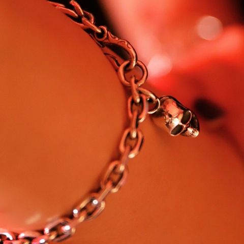 DC4D83B9-25FC-4F15-8B46-2C6BA536508F