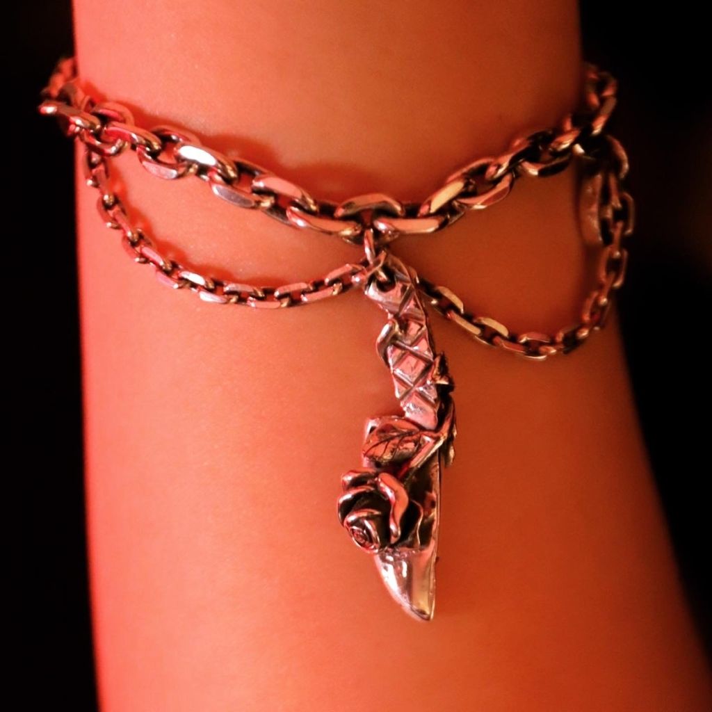 6CF7E5BB-AFF1-4B0F-8945-7EF2F8B333C2