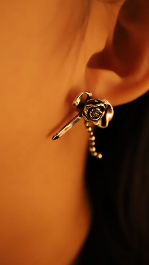 B463C261-5C02-4EE6-B9CB-2555AC6A172F