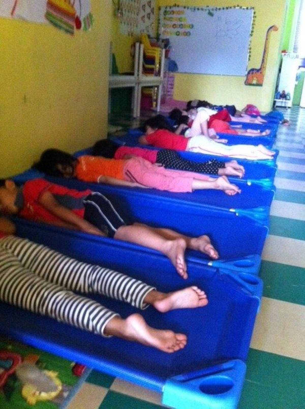 units of Stackable Cots or Beds Model: K-KFSC6 – Furnitures Malaysia