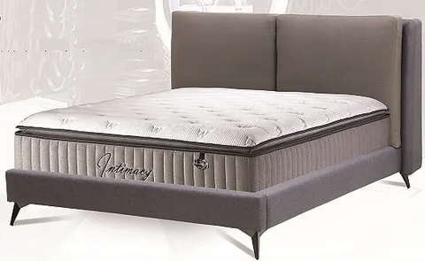 Ultima Bed Set.png