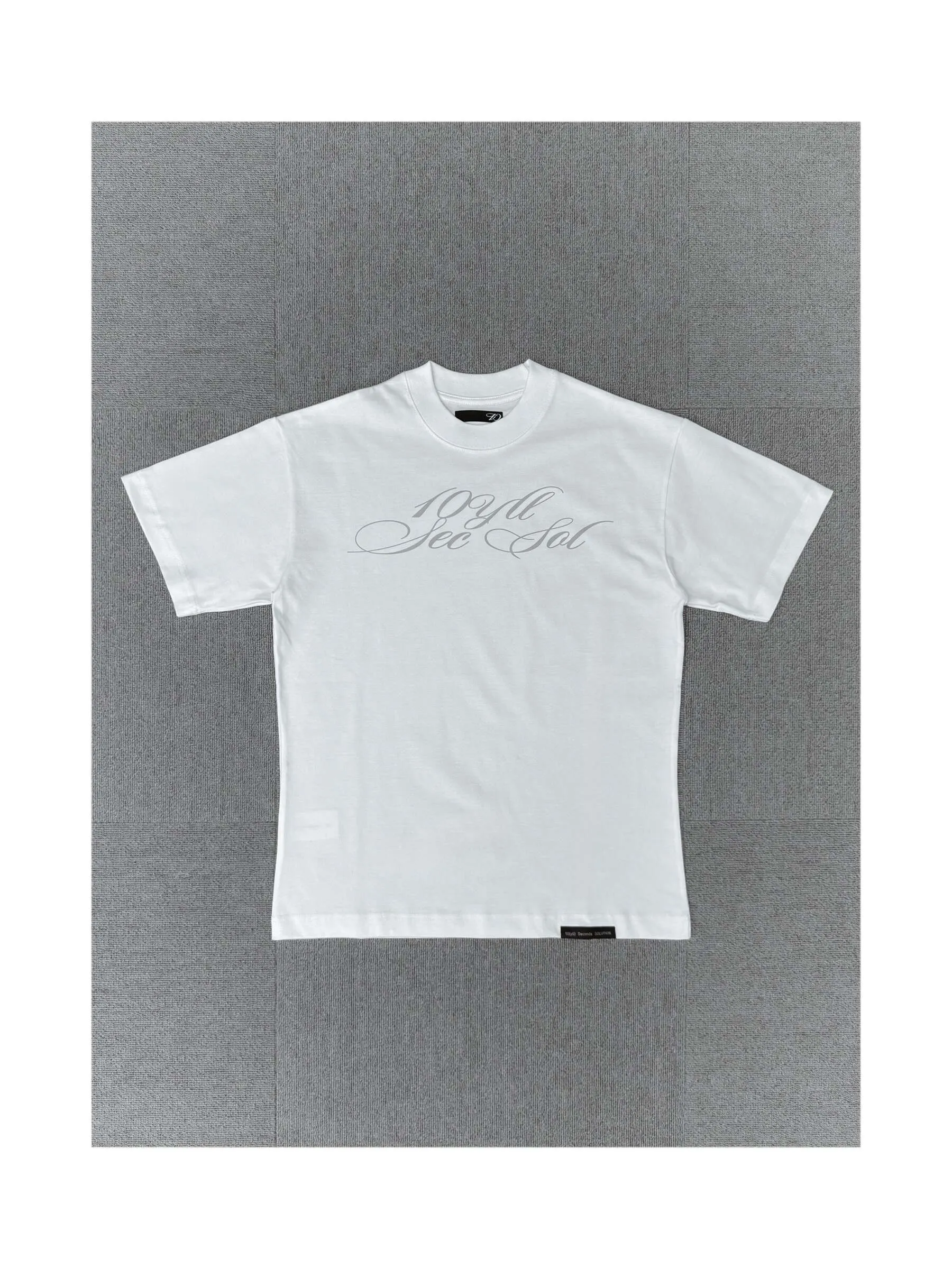 1d10s_CURSIVEtee_p1_m