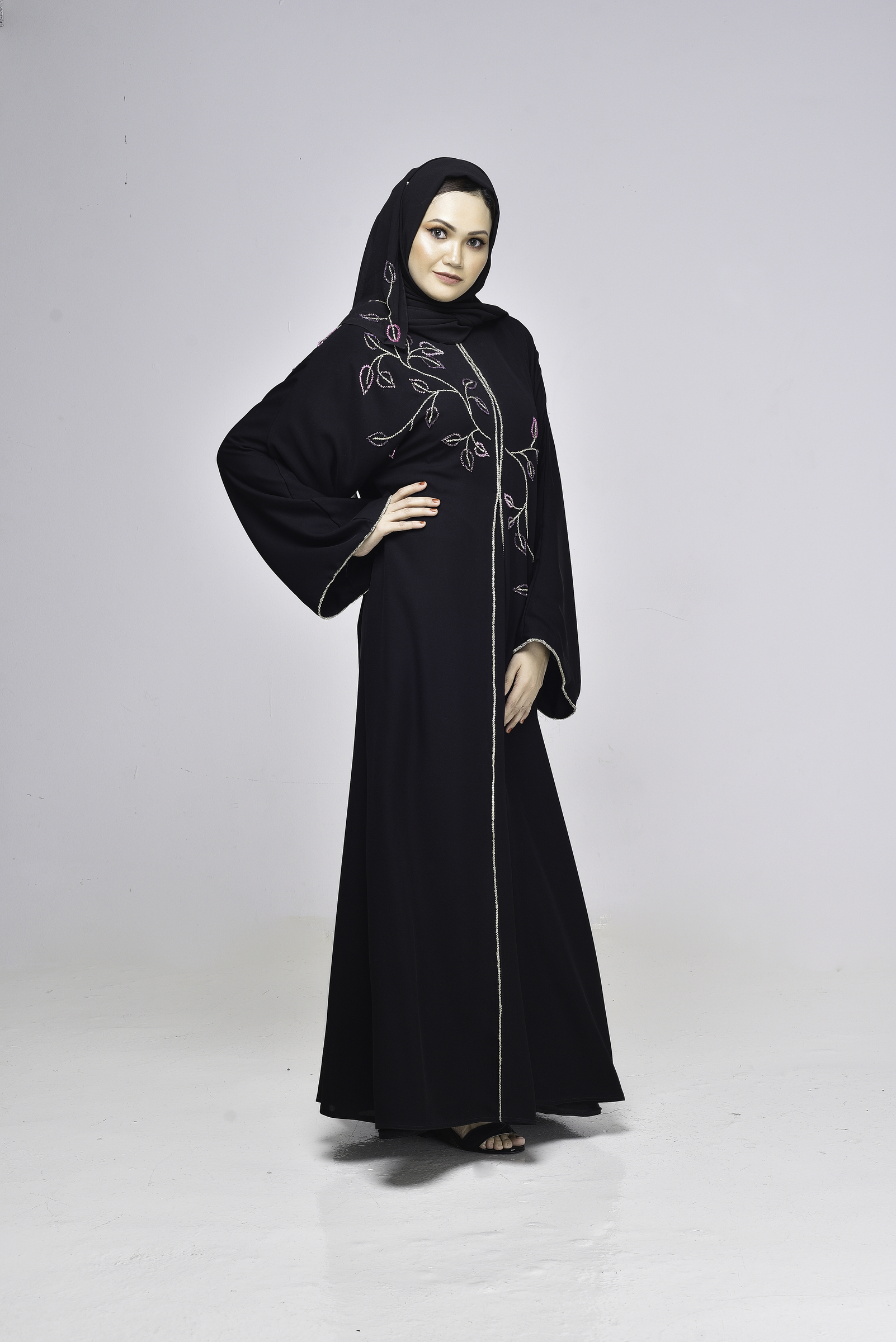 KHASKHA ABAYA – Sara Couture