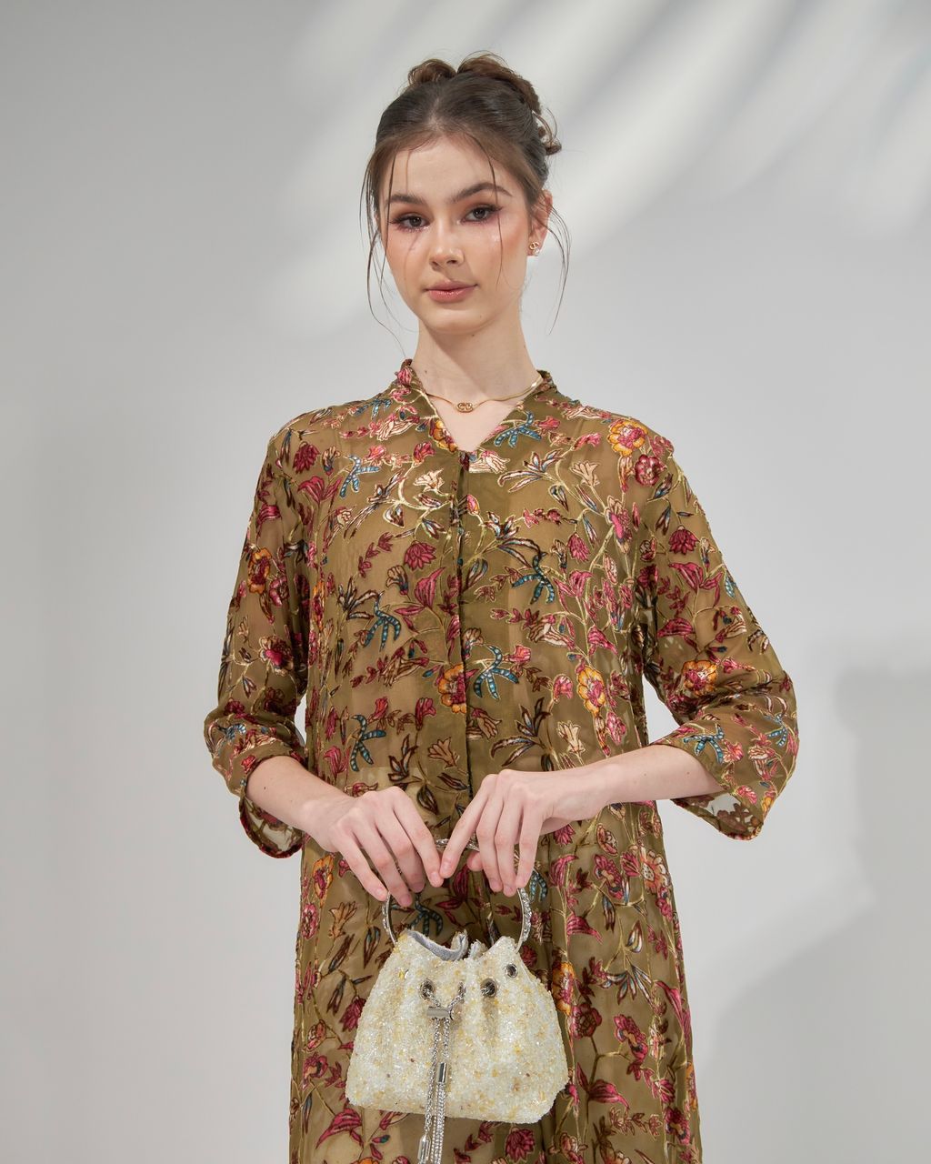 85867142-FE03-4F5C-B75F-41856808A4AB